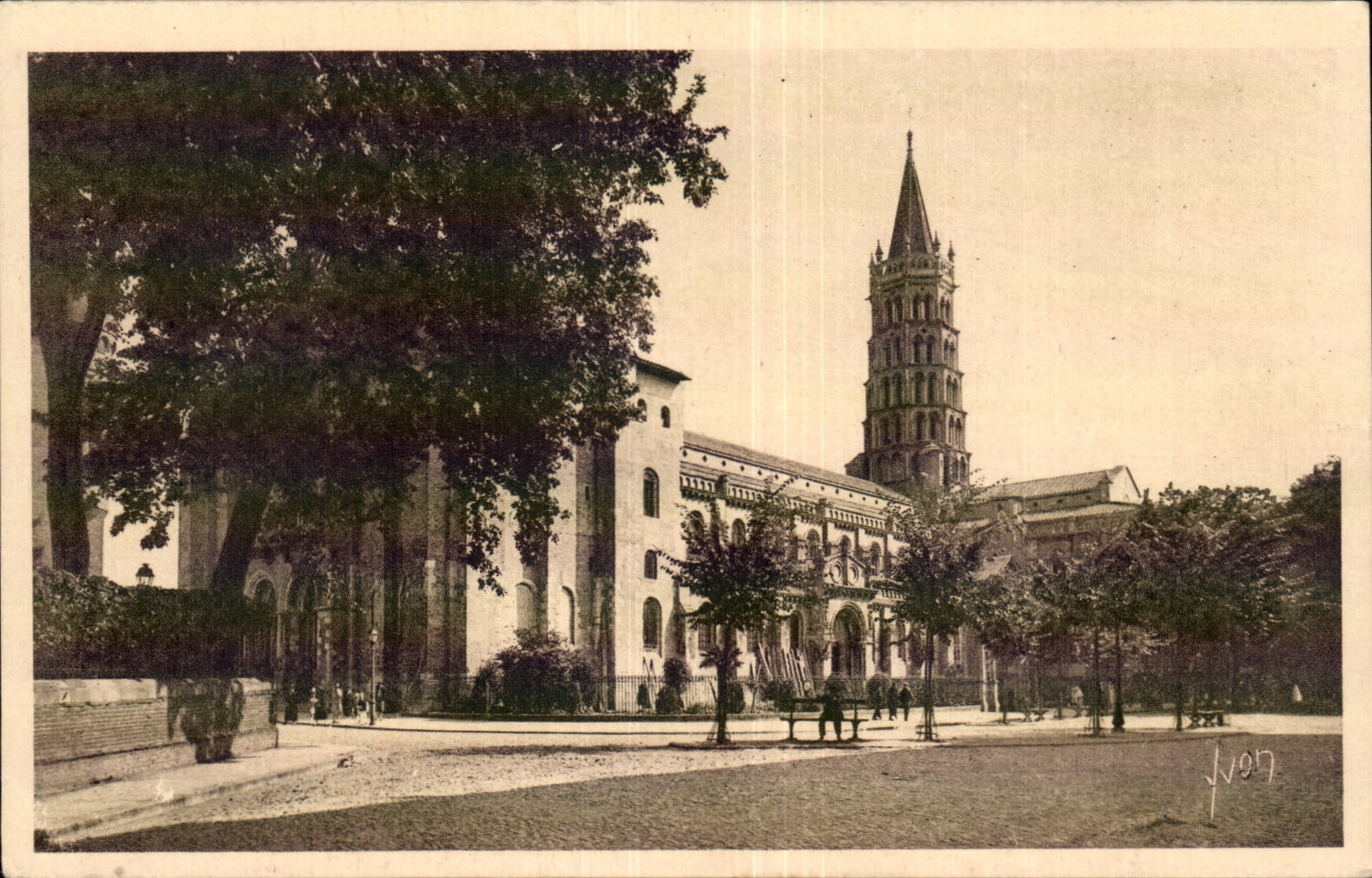 Toulouse - L'Eglise Saint Sernin - CPA 