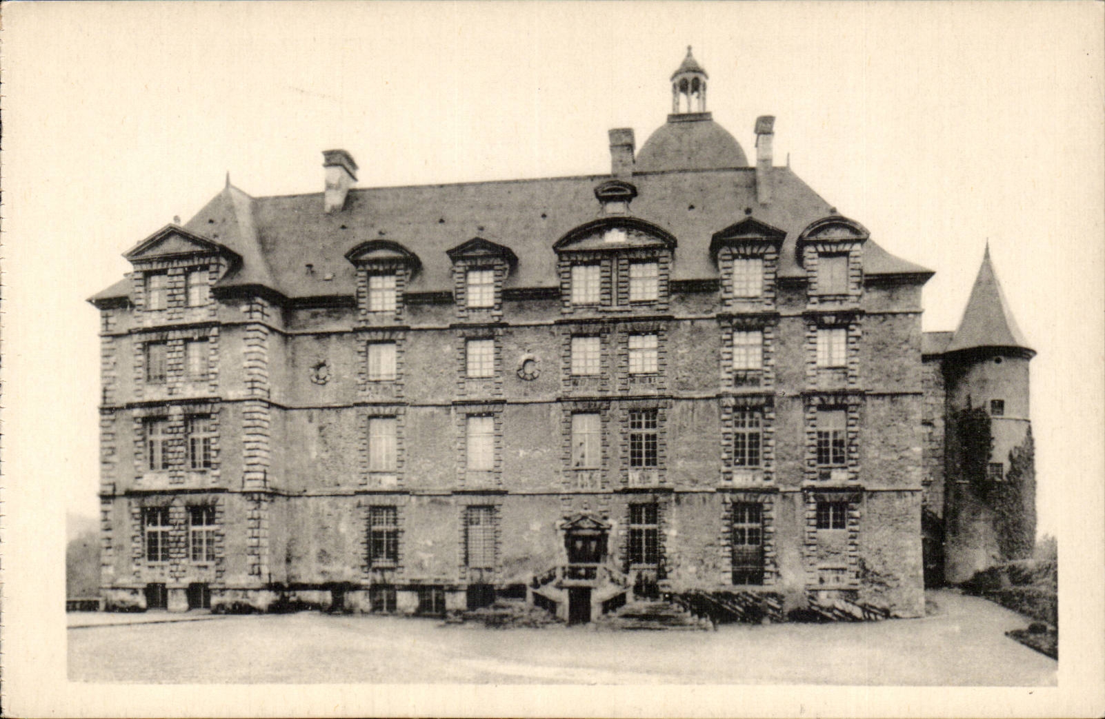 CPA Castle of Northern Vizille Frontage