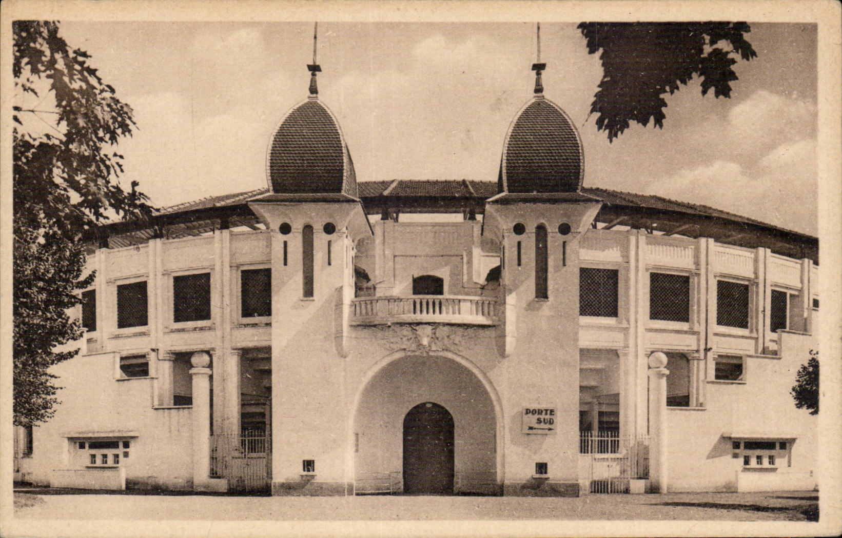 Dax - Les Arenes - La Facade - CPA 