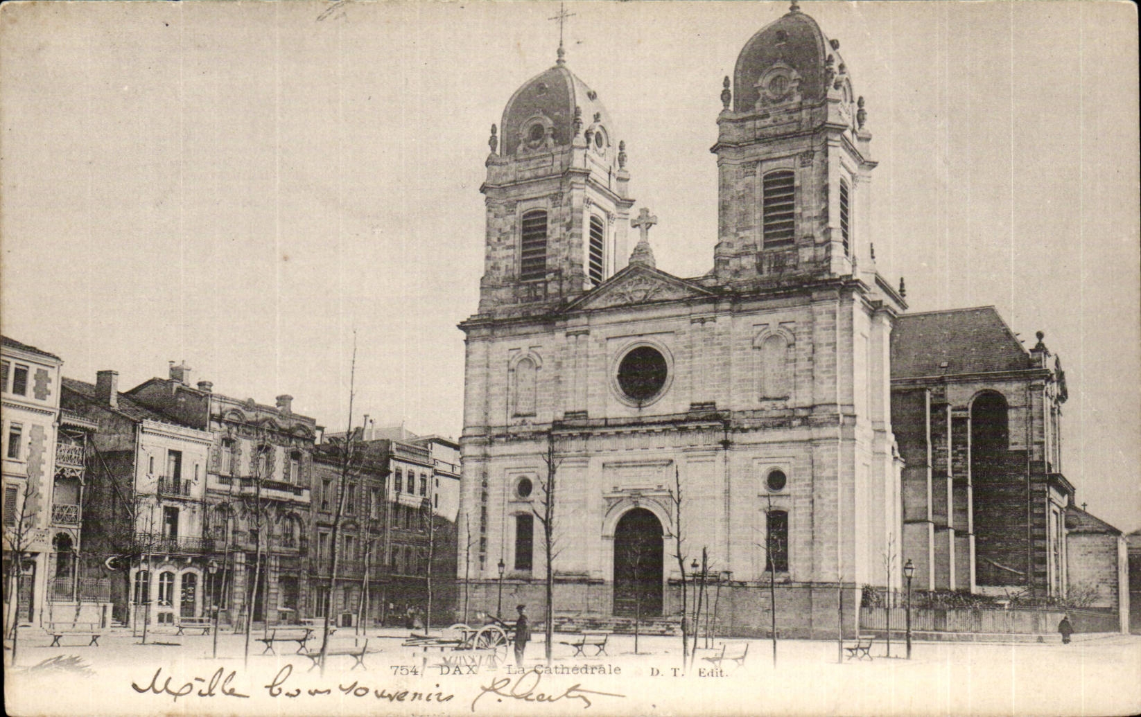 Dax - La Cathedrale - CPA 