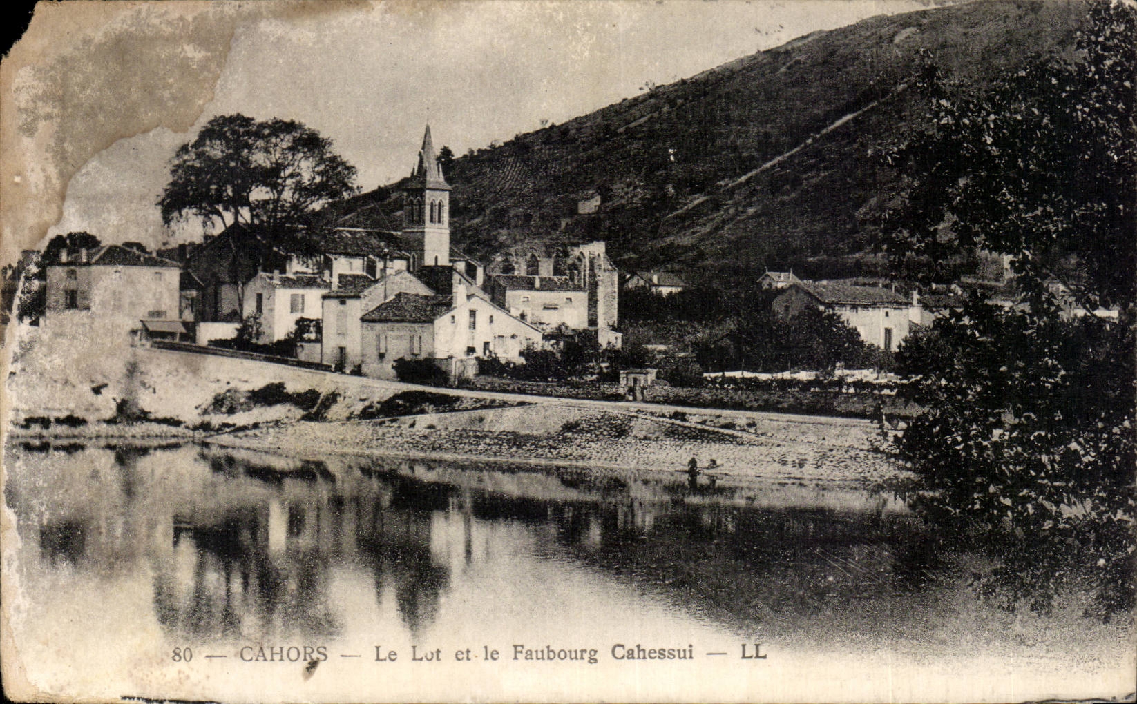 Cahors it Batch and the Cahessul Suburb - CPA