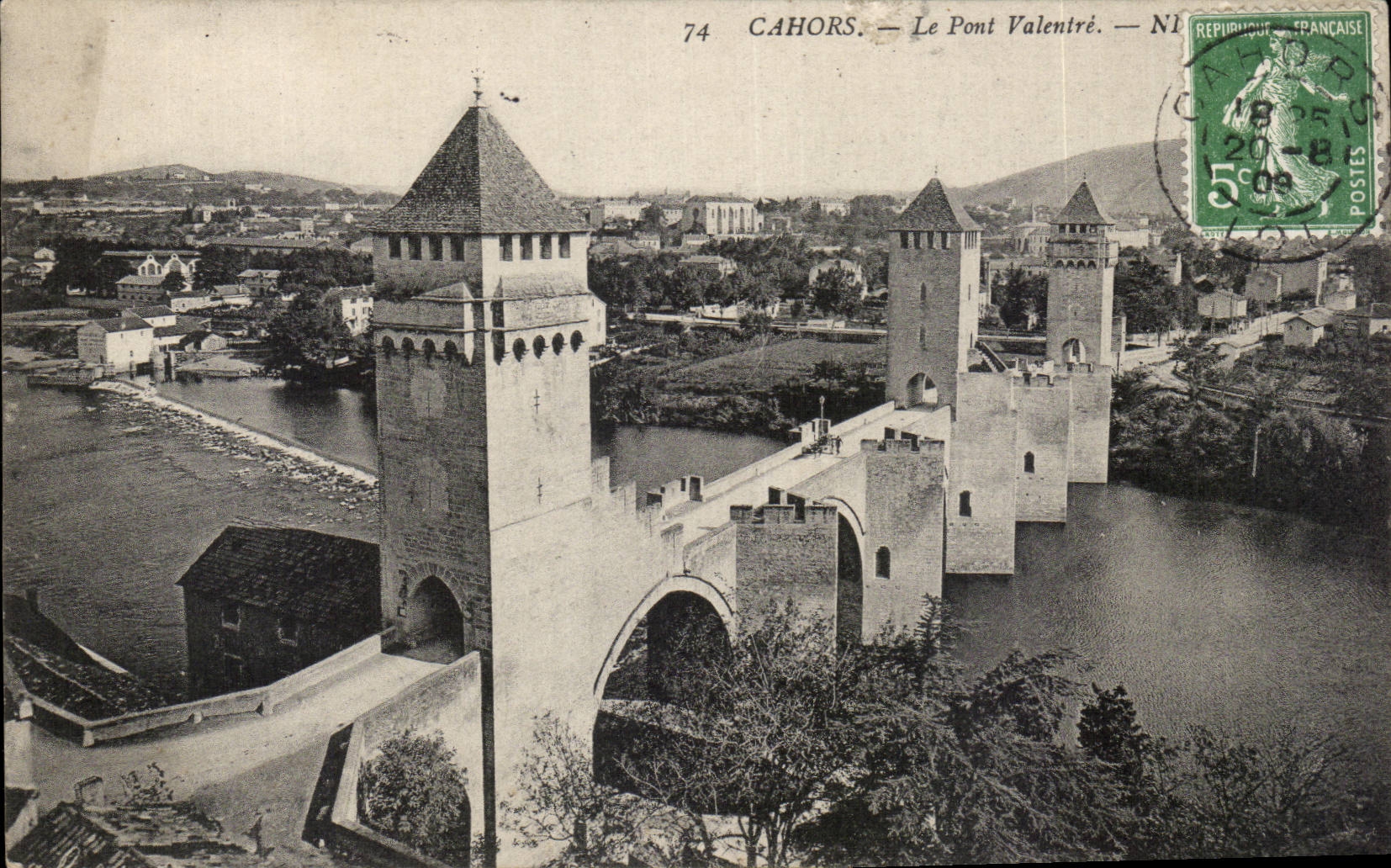 Cahors it Valentre Bridge - CPA