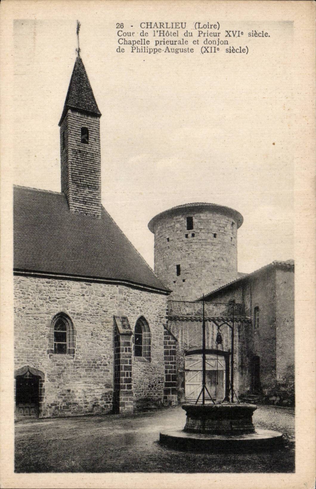 Charlieu - Court of the Hotel of the Prior - CPA