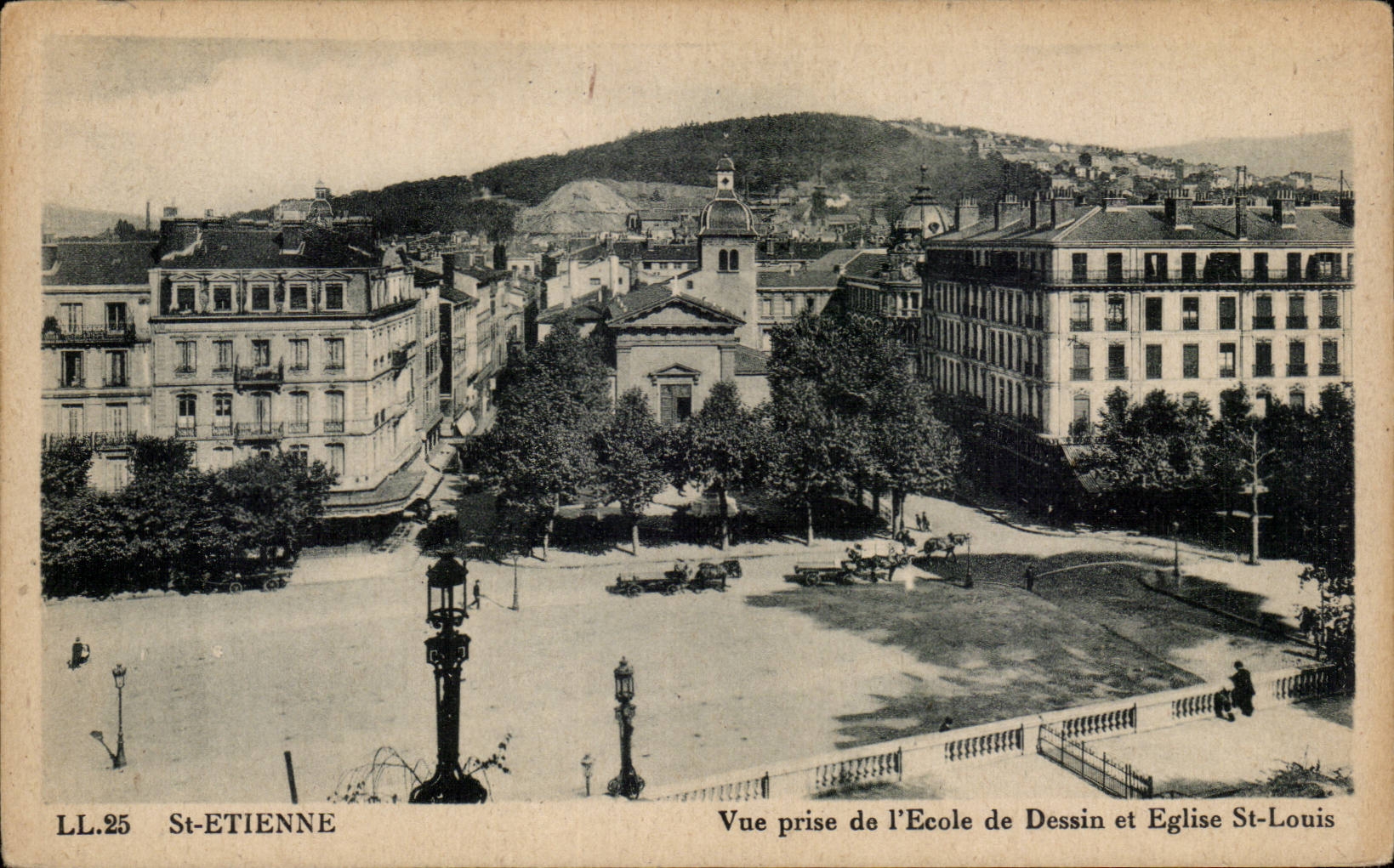 Saint Etienne - Seen from of the Church and art school St Louis - CPA
