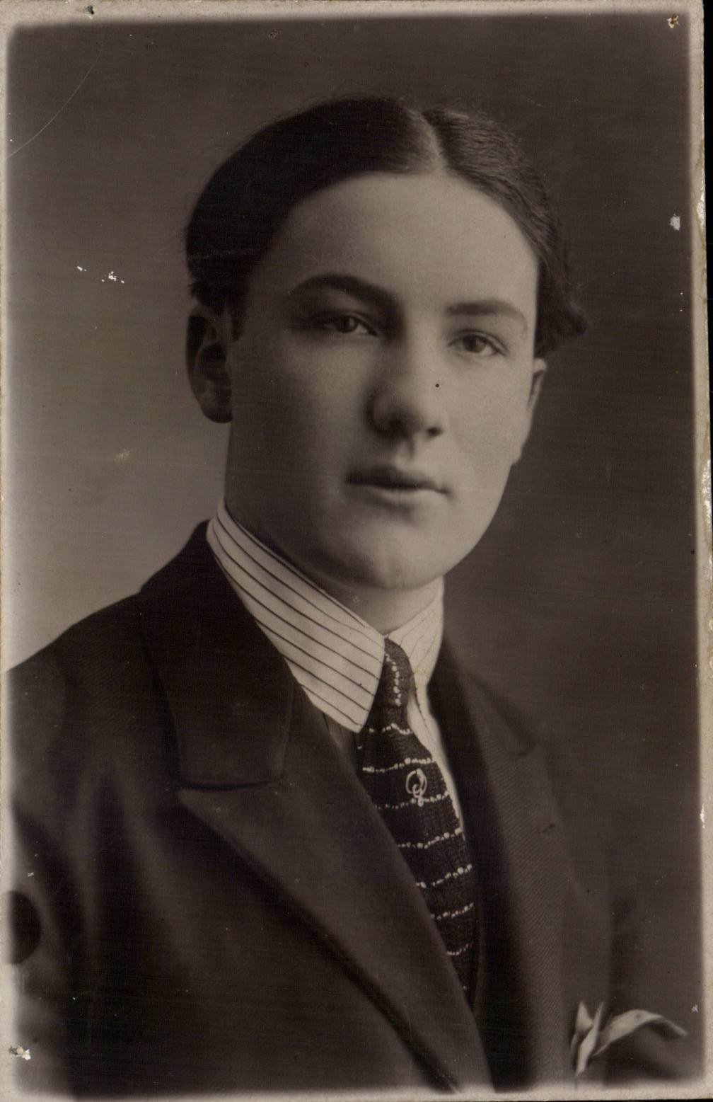 Real photo Fantasy - Men - Young man - CPA