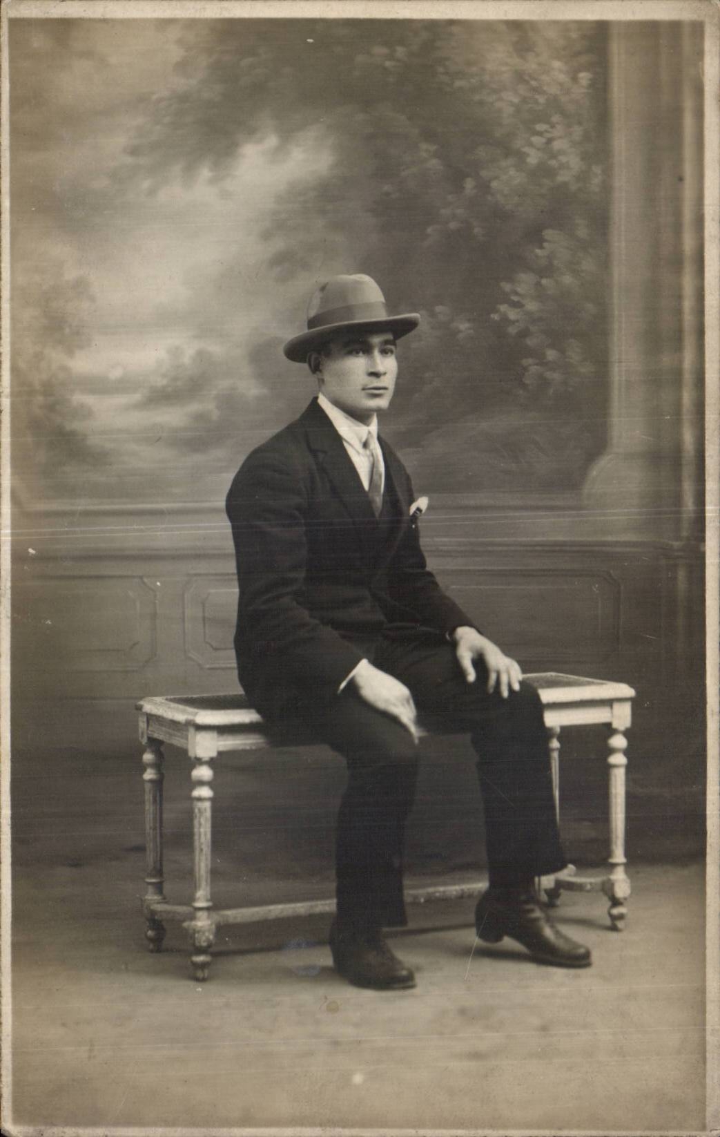 Real photo Fantasy - Men - Young man wearing hat - CPA