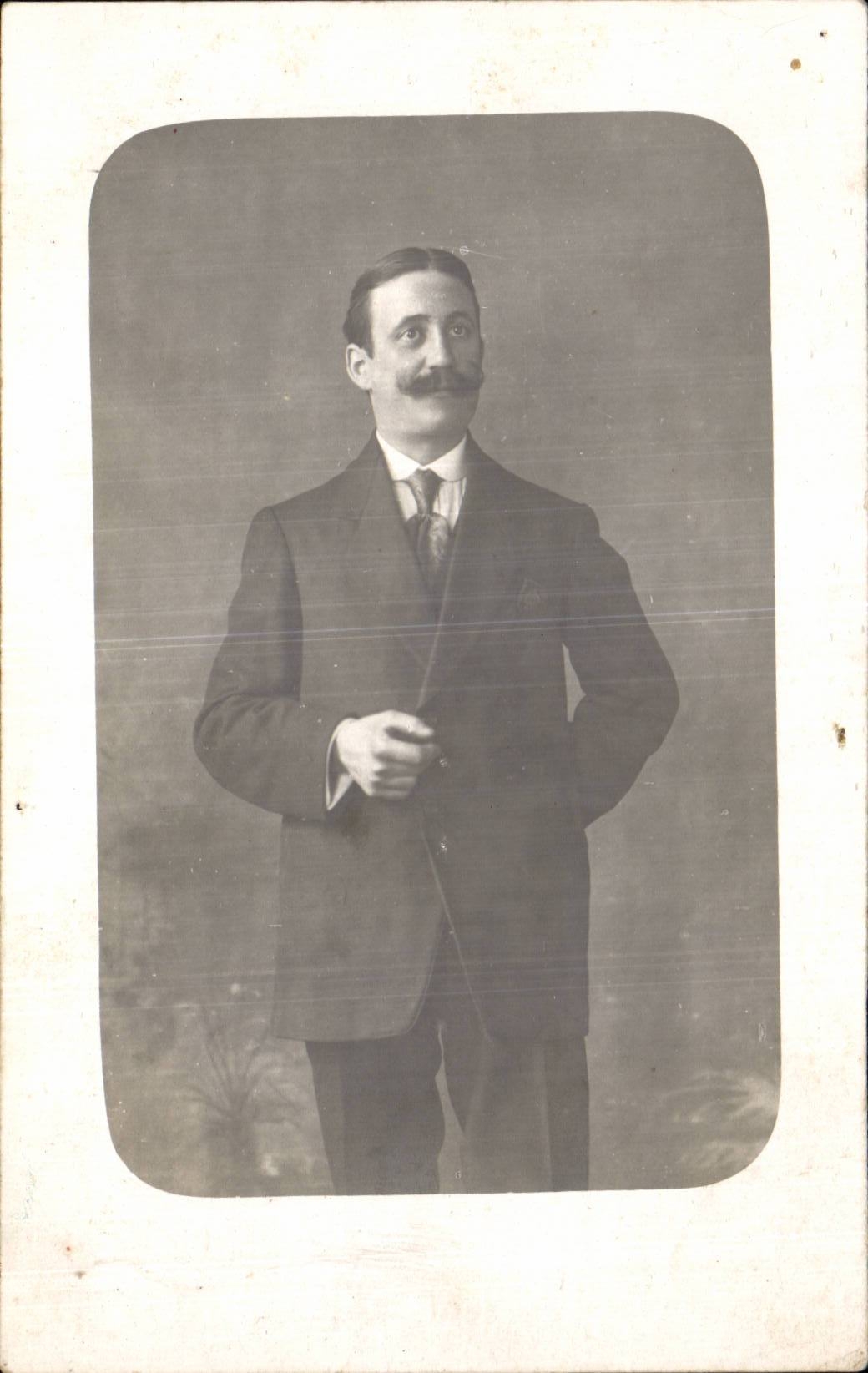 Real photo Fantasy - Men - man with bushy mustache - CPA