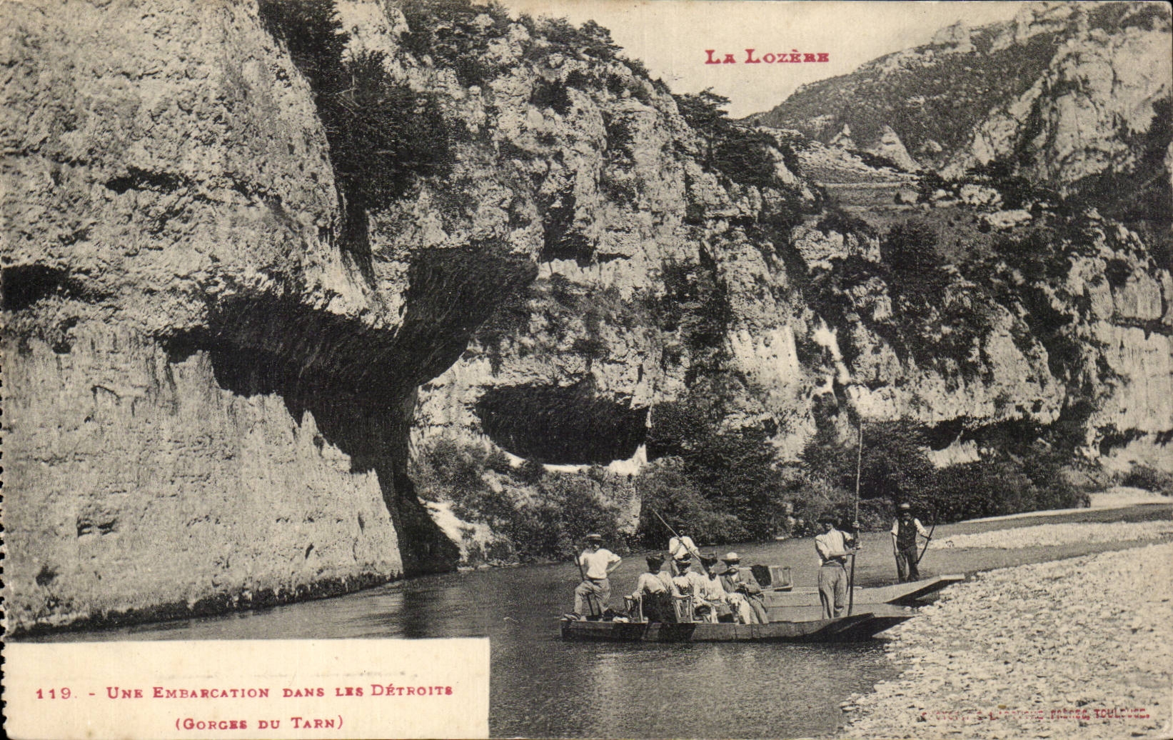 CPA Falls of the Tarn a boat in the straits