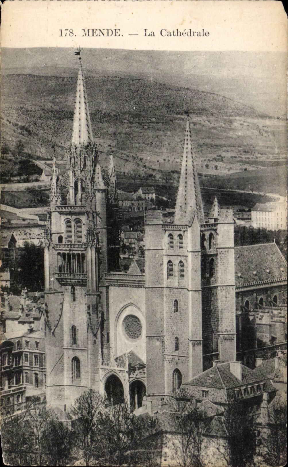 CPA Mende La cathedrale 