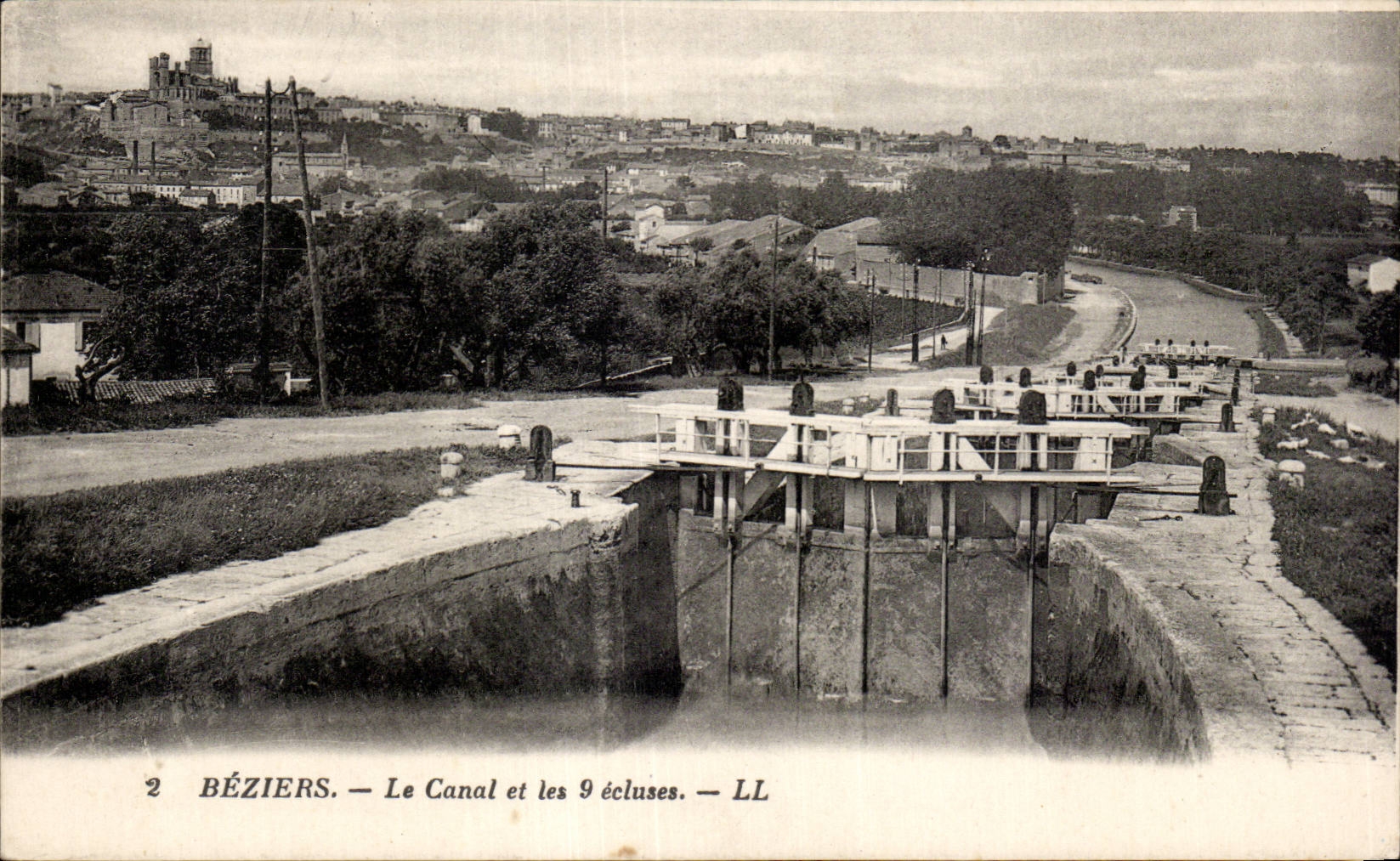 Beziers it Canal and 9 locks - CPA