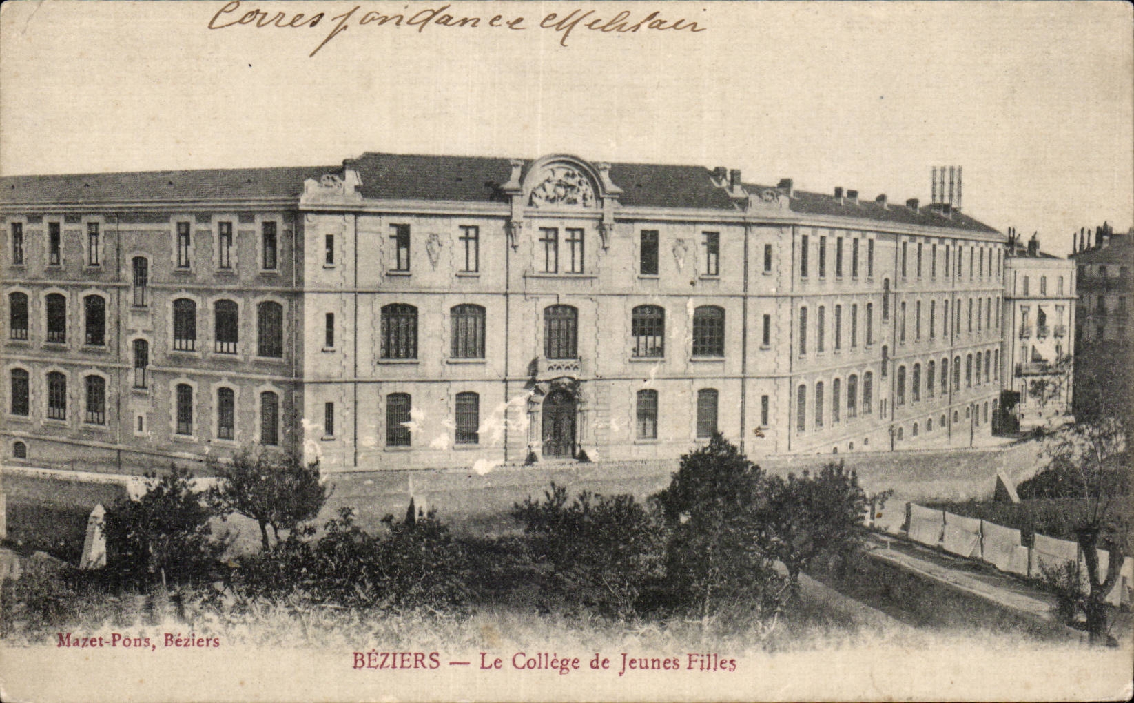 Beziers it College of Young girls - CPA