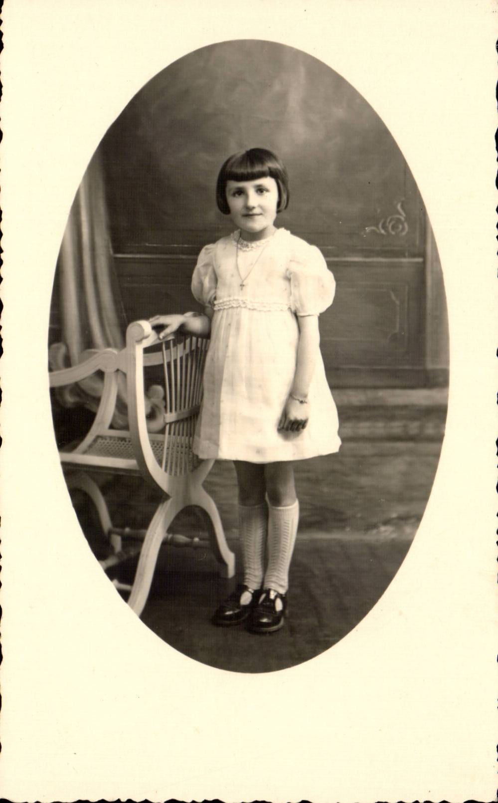 Fantasia verdadera de la foto - ninos - muchacha bonita - muchacha bonita withbobbed para odiar - CPA