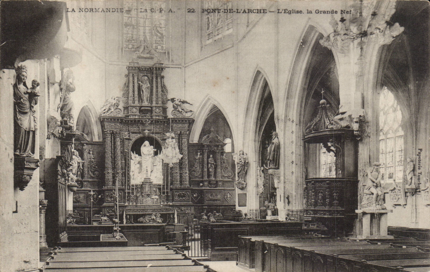 Pont de l'Arche - the Church - the Great Nave - CPA