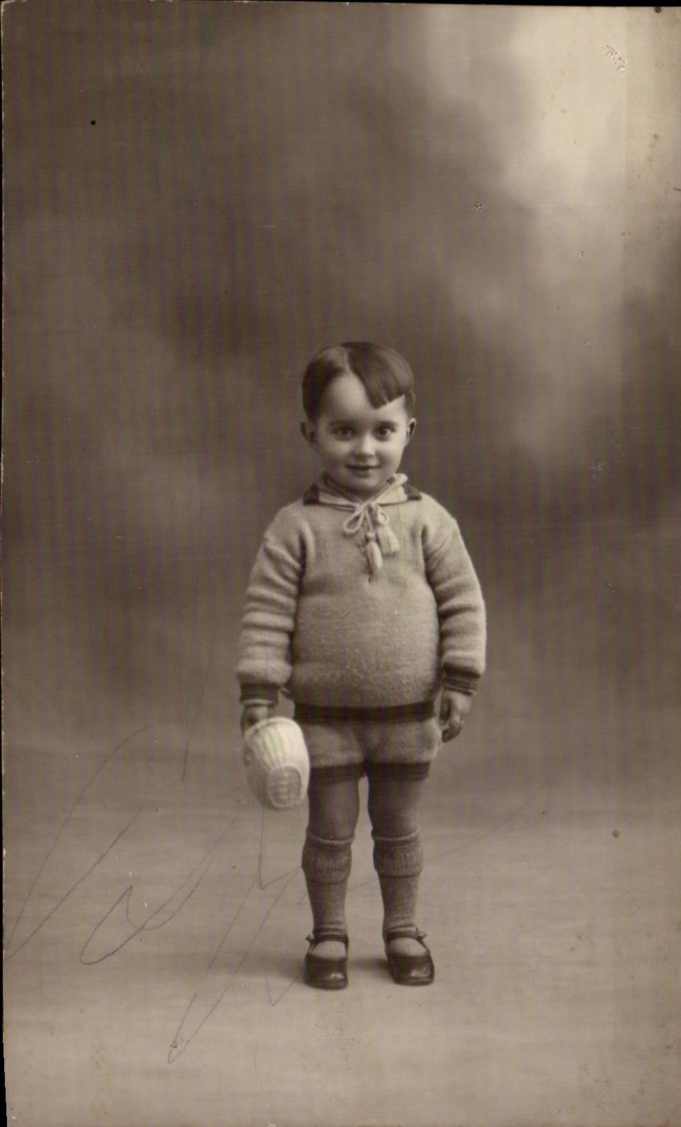 Fantasia verdadera de la foto - ninos - muchacho - pequeno muchacho lindo del criado - CPA