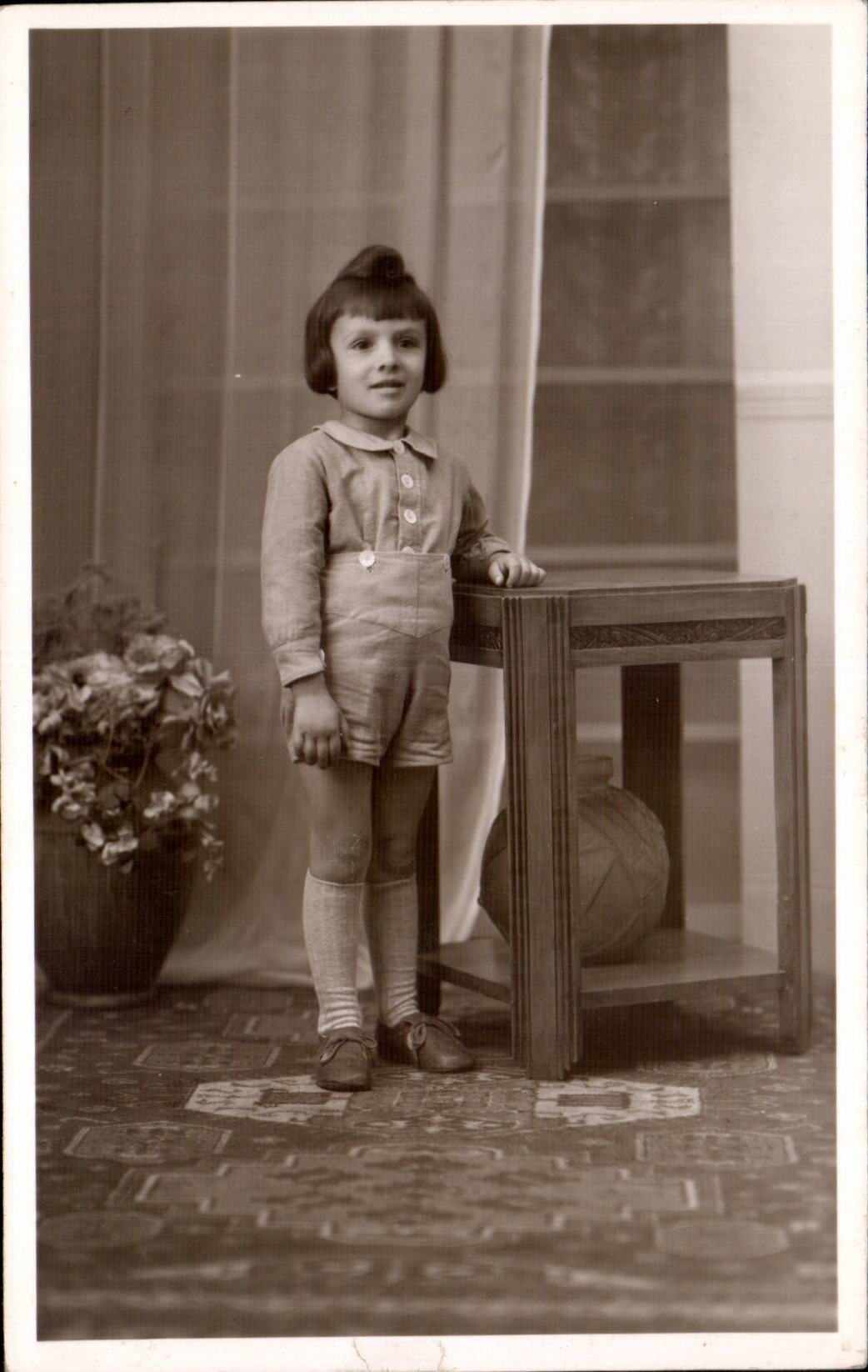 Fantasia verdadera de la foto - ninos - bebe - bebe - - fantasia de CPA - ninos - muchacha - nina - CPA