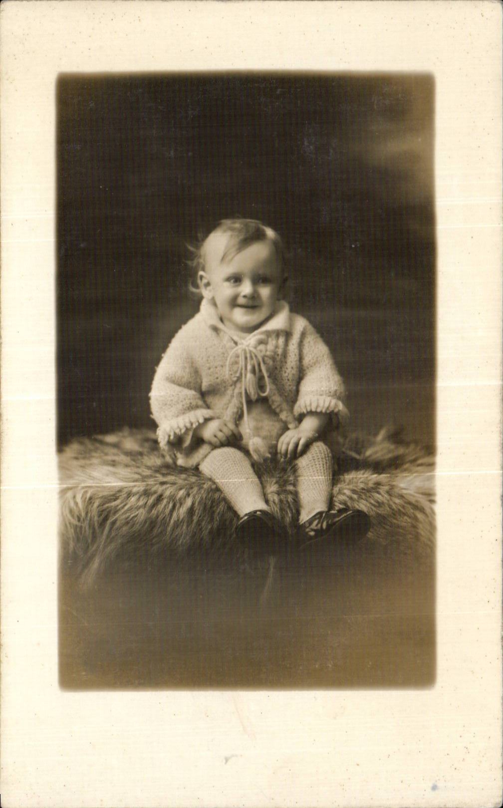 Bebe verdadero del nino de la foto