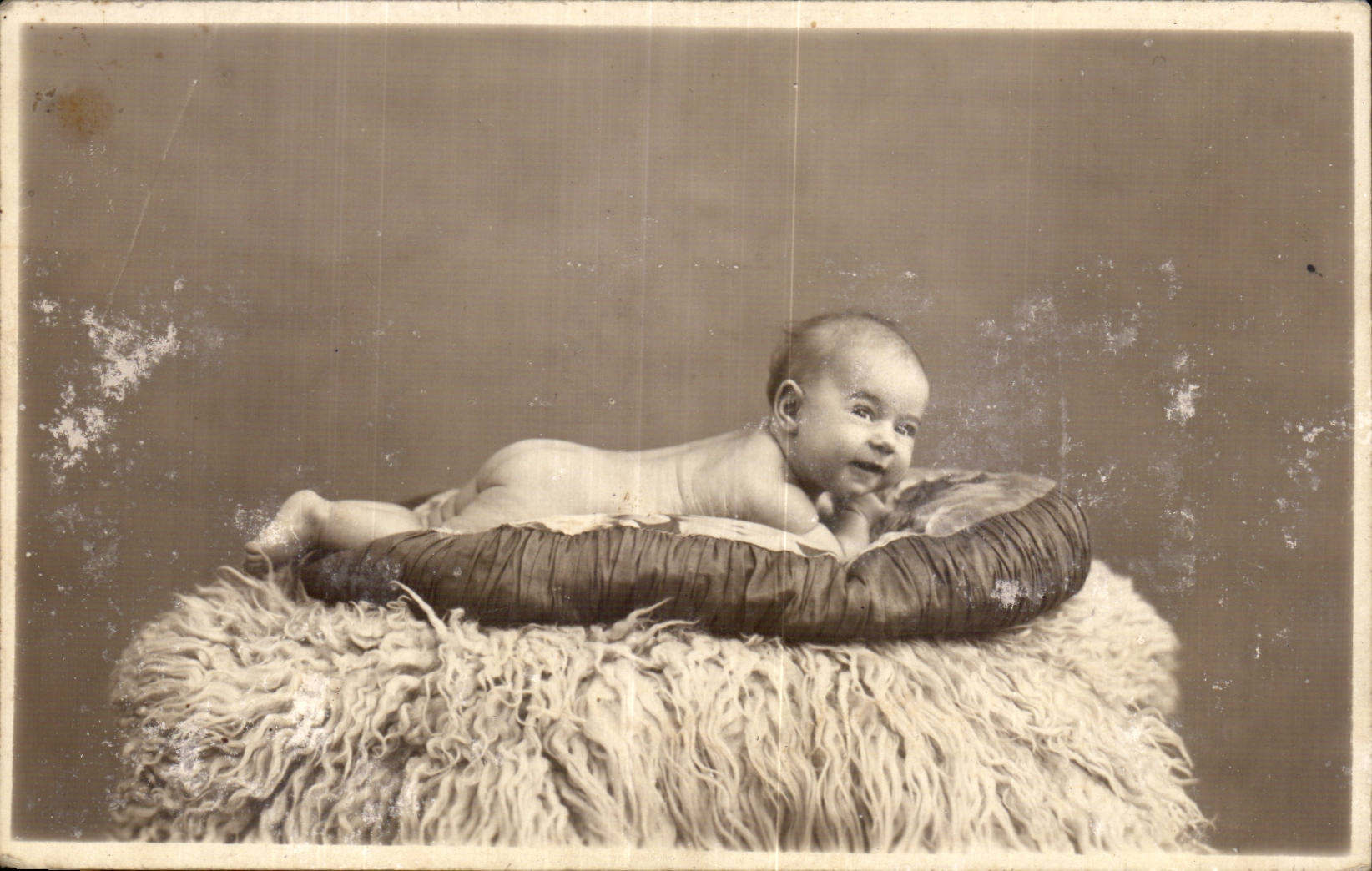 Bebe verdadero del nino de la foto