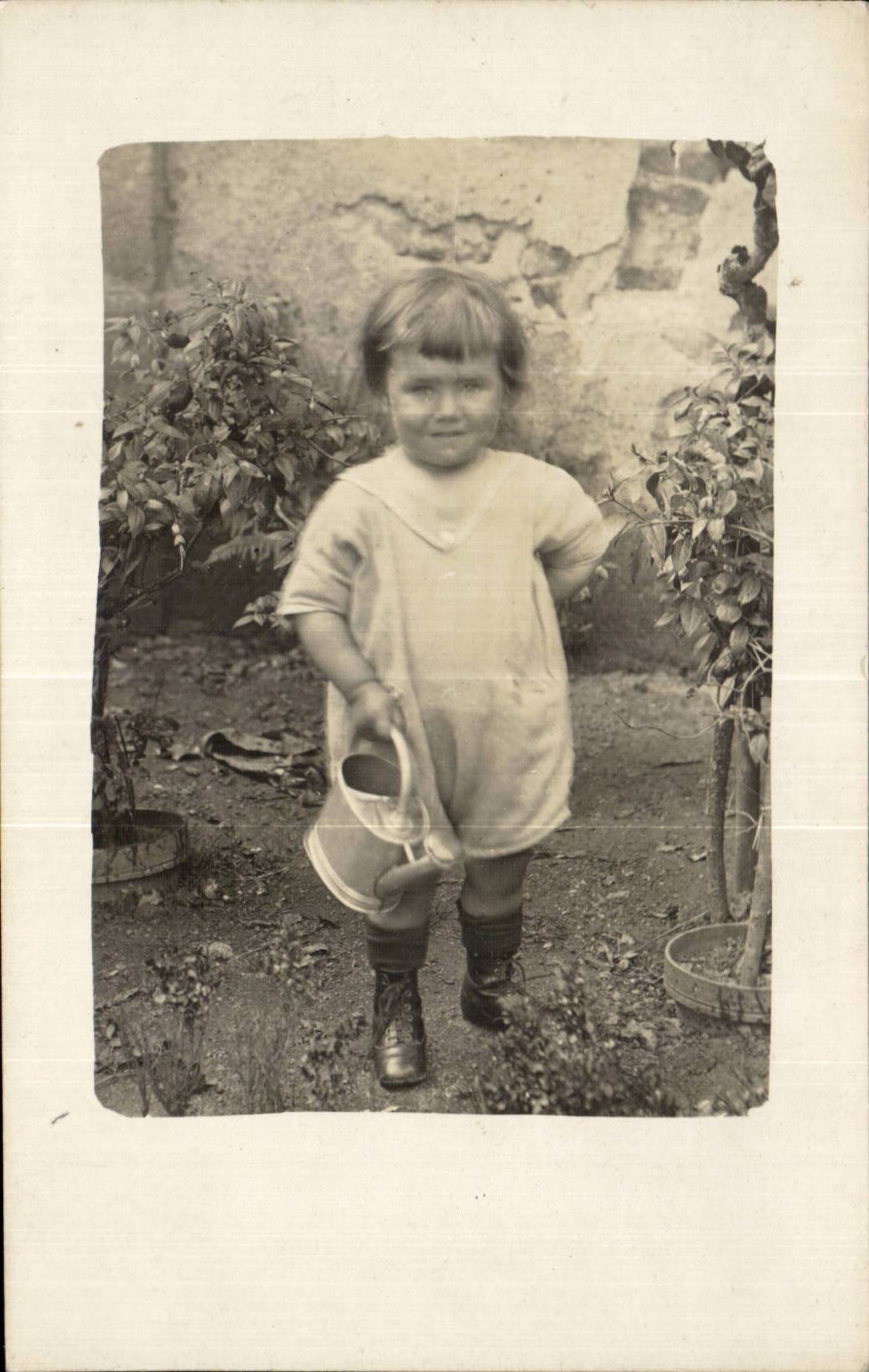 Bebe verdadero del nino de la foto