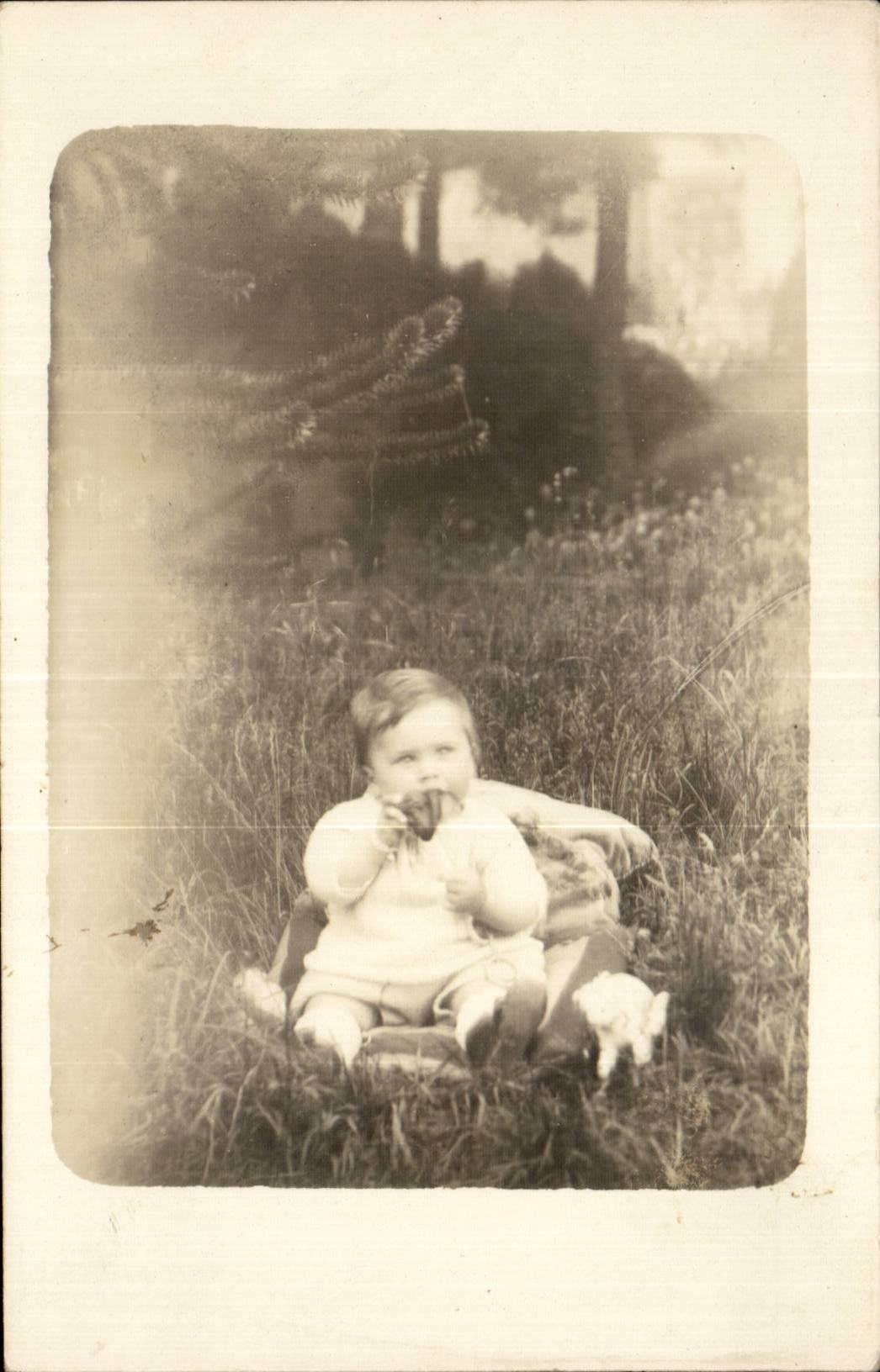 Bebe verdadero del nino de la foto