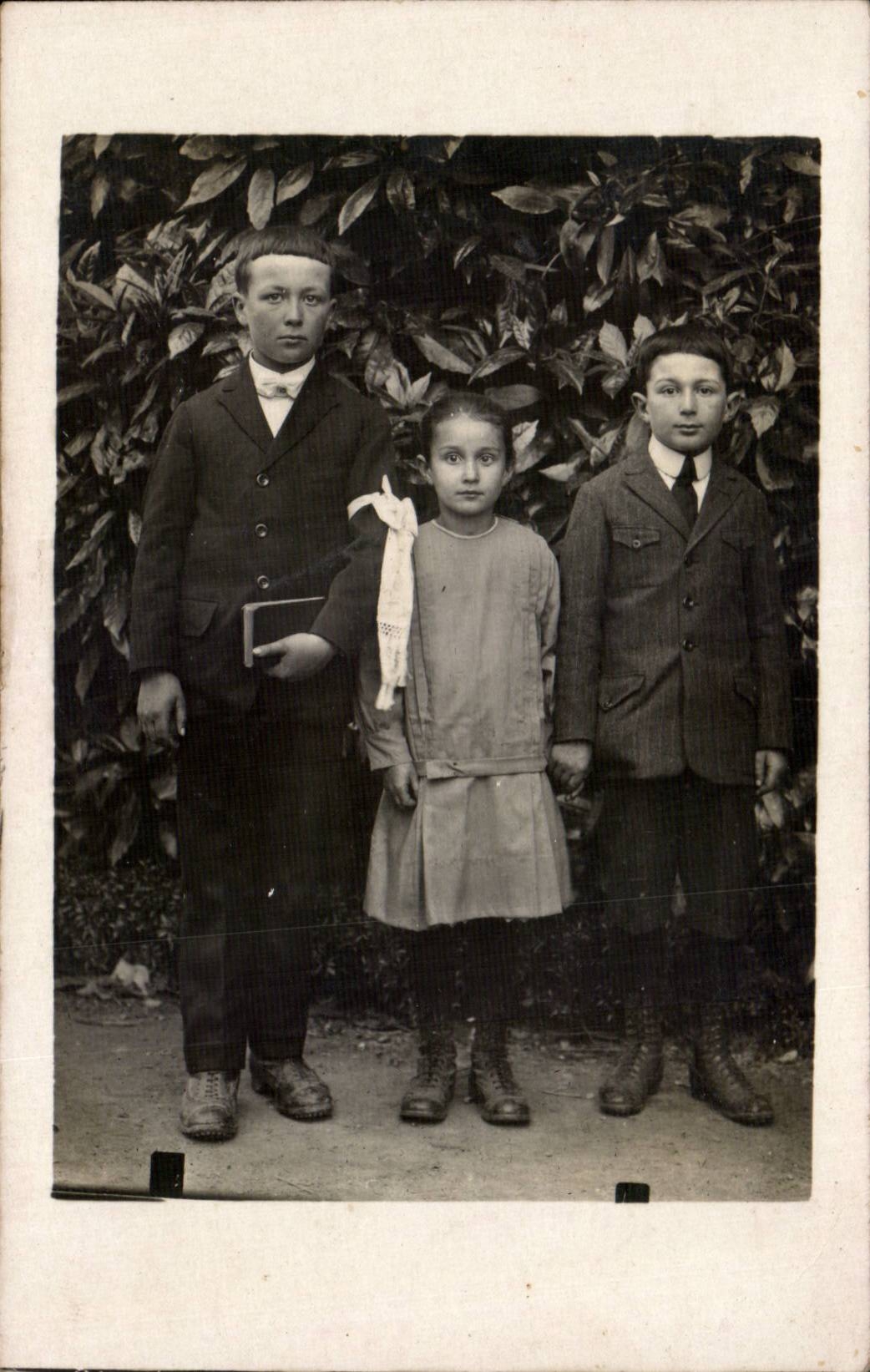 Fantasia verdadera de la foto - ninos - ninos que presentan junto - CPA