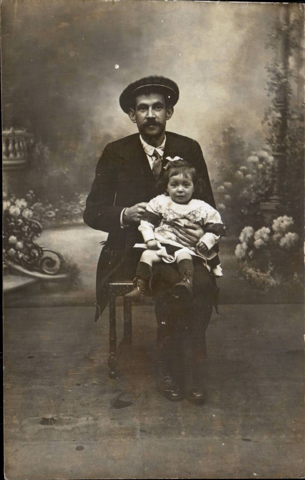 Fantasia verdadera de la foto - ninos - muchacha - padre - padre e hija - CPA