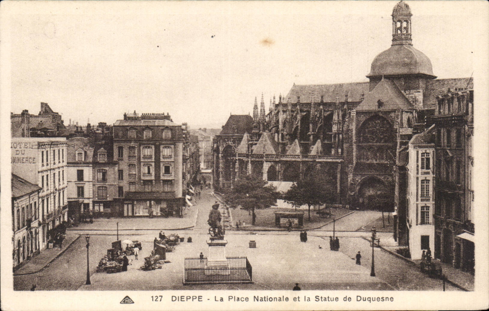 CPA Dieppe the national place and Statue of Duquesne