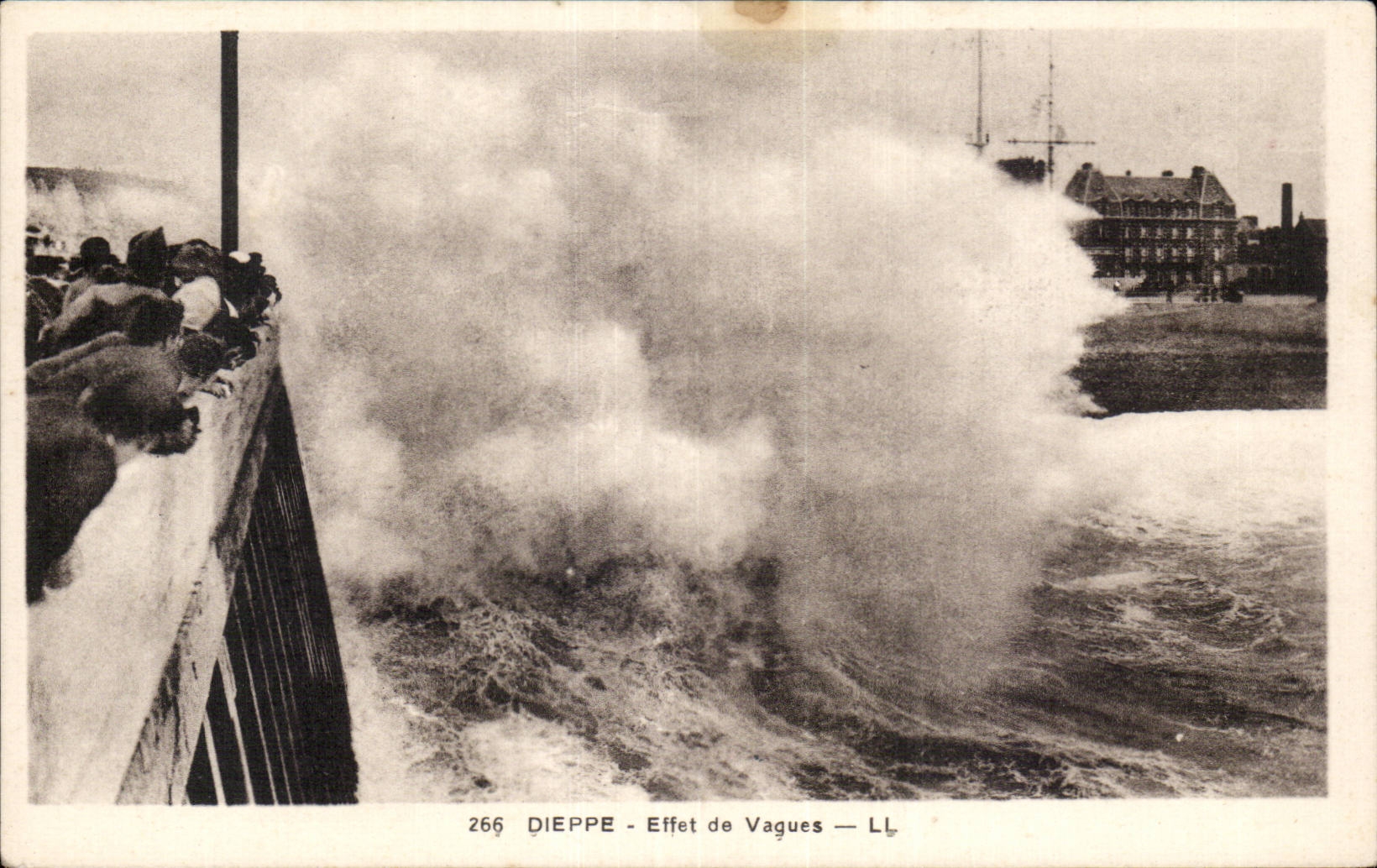 CPA Dieppe Effect of waves