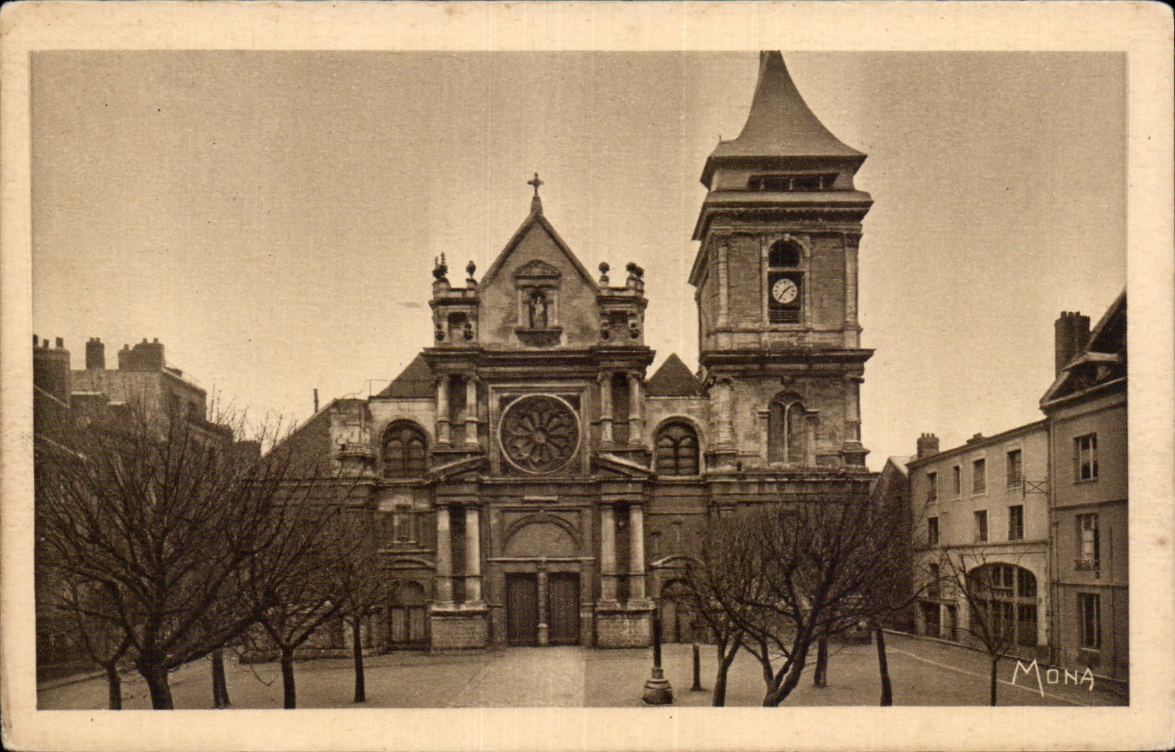 CPA Dieppe the church Saint Remy gate Louis XIII