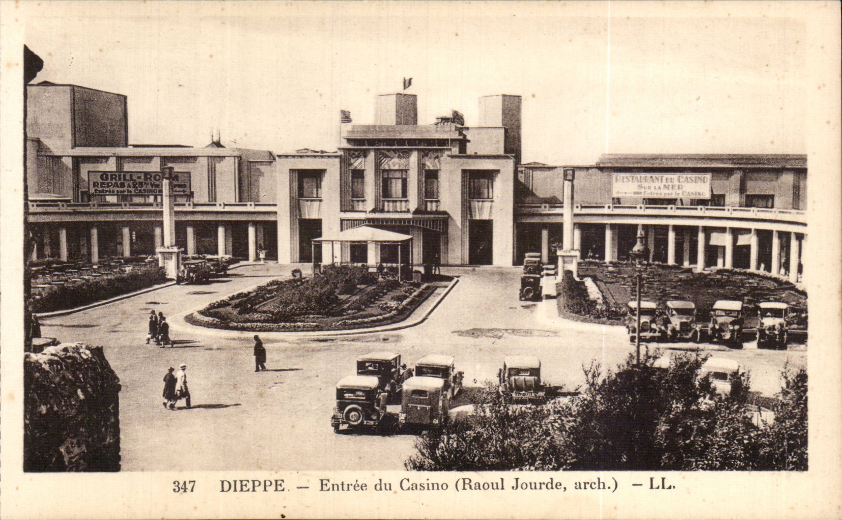 CPA Dieppe Entrance of the casino (Raoul Jourde)