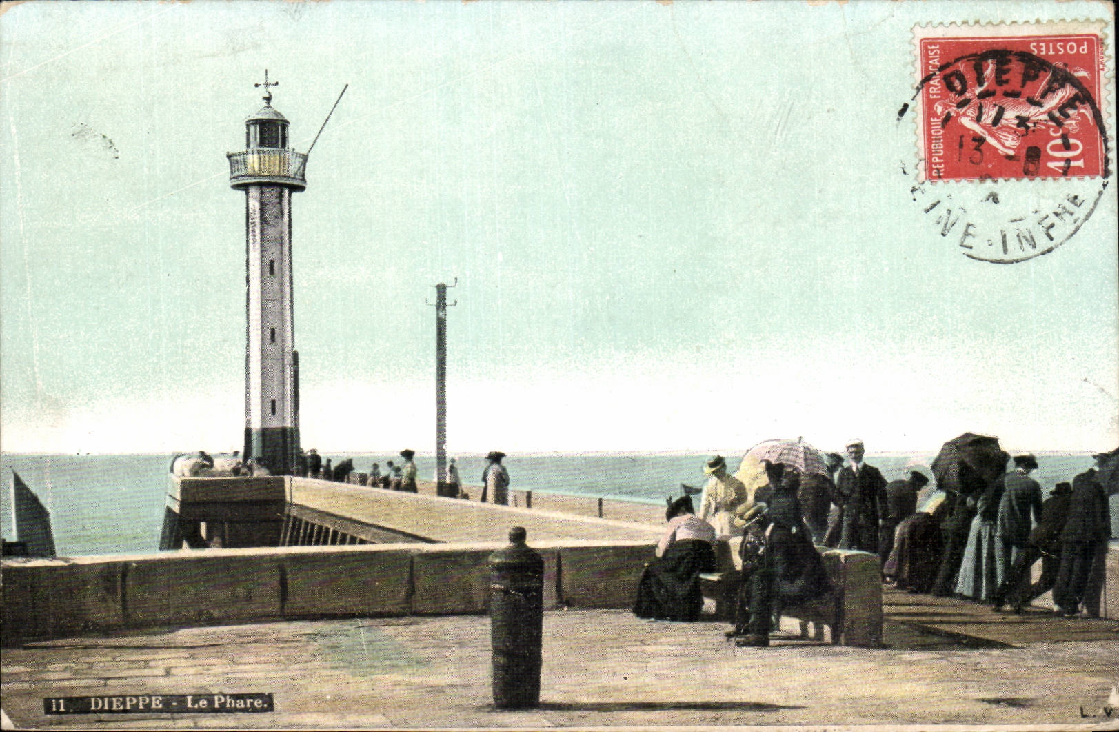 CPA Dieppe Le Lighthouse headlight