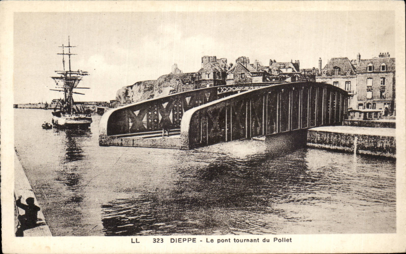 CPA Dieppe Le bridge swing of Pollet