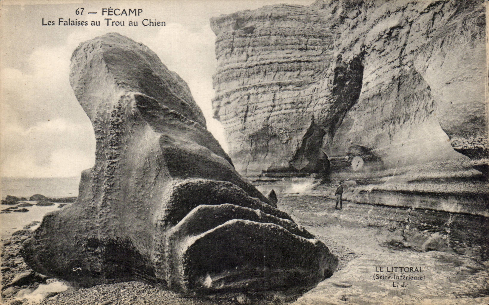 Fecamp ellos acantilados con el agujero con el perro - CPA