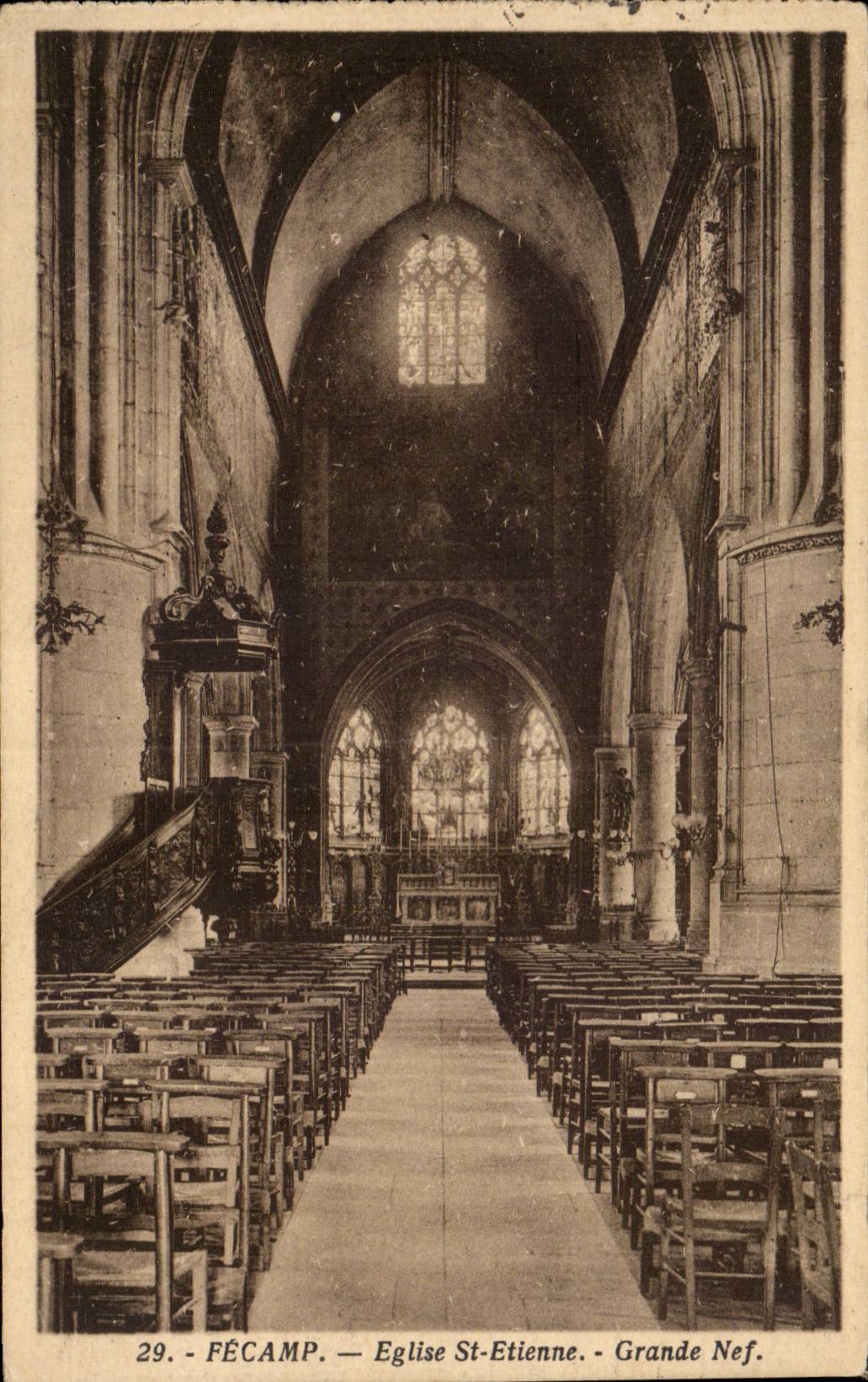 Fecamp - iglesia St  Etienne - CPA