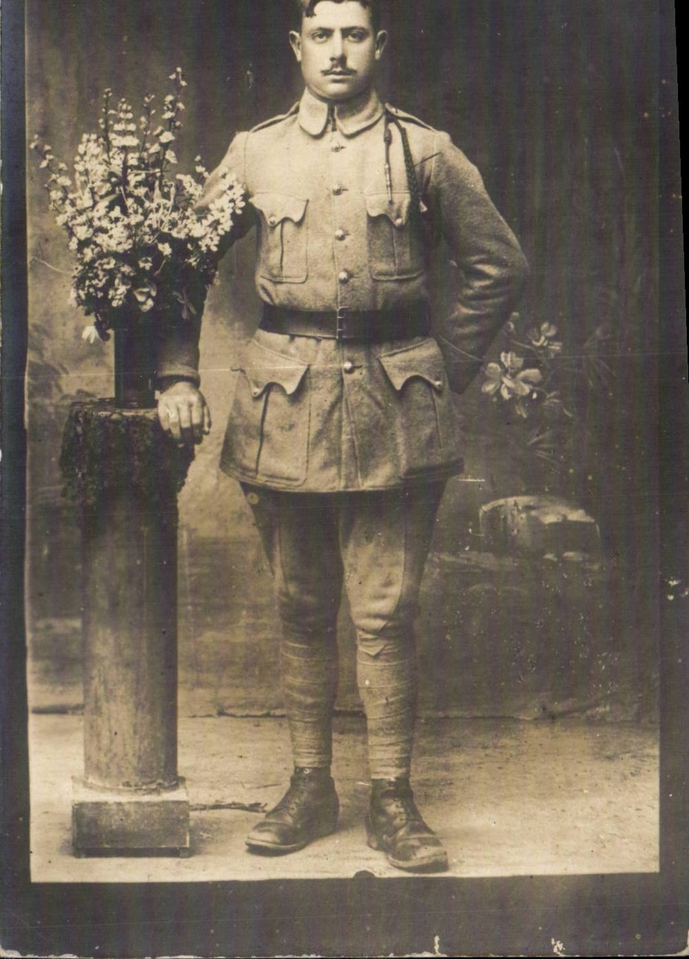 Real photo Militaria hairy Soldier