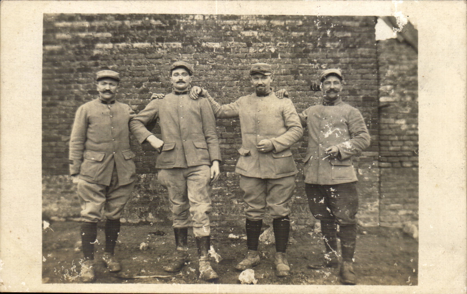 Real photo Militaria Hairy Soldier