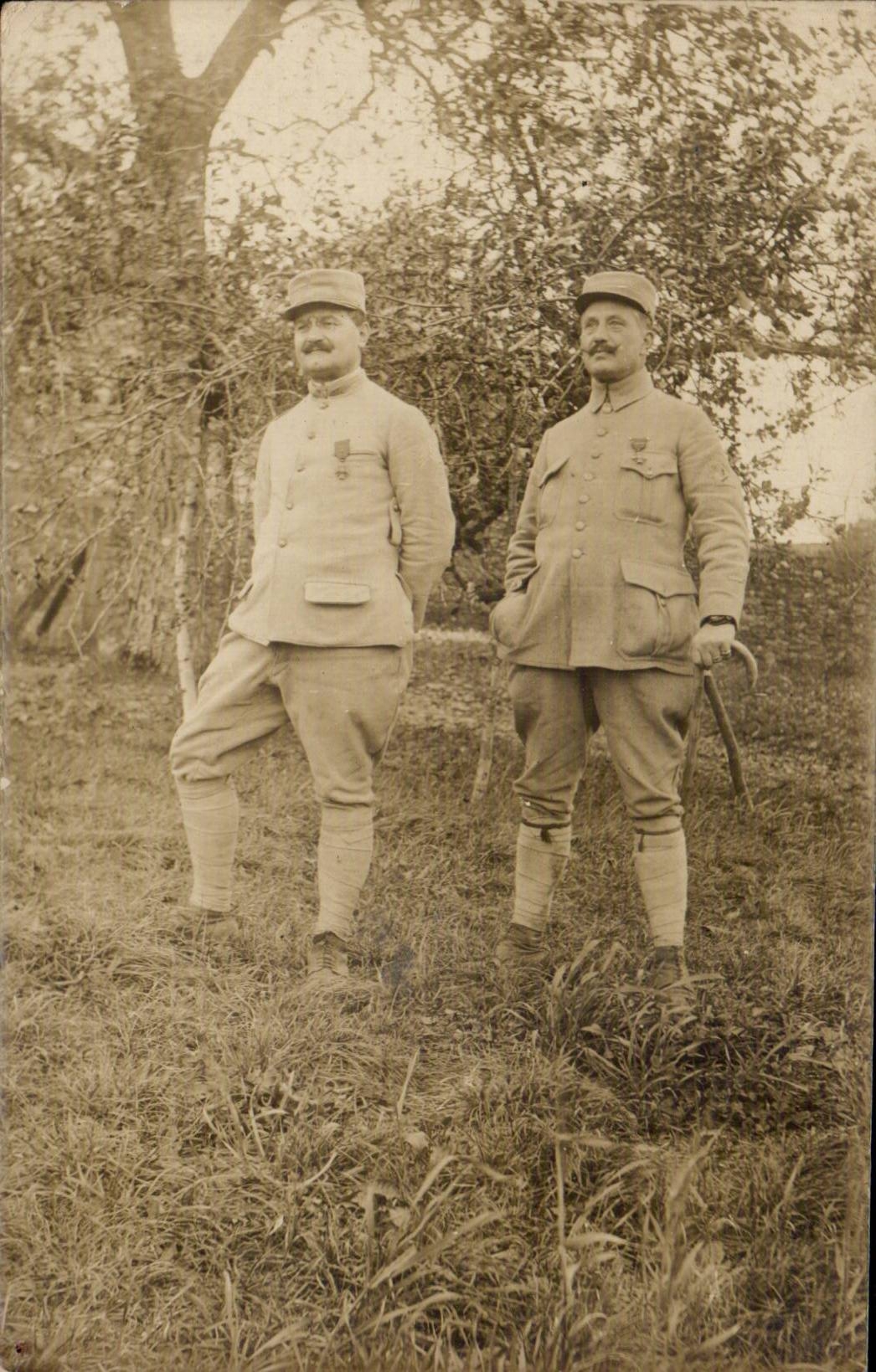 Real photo Militaria Soldiers