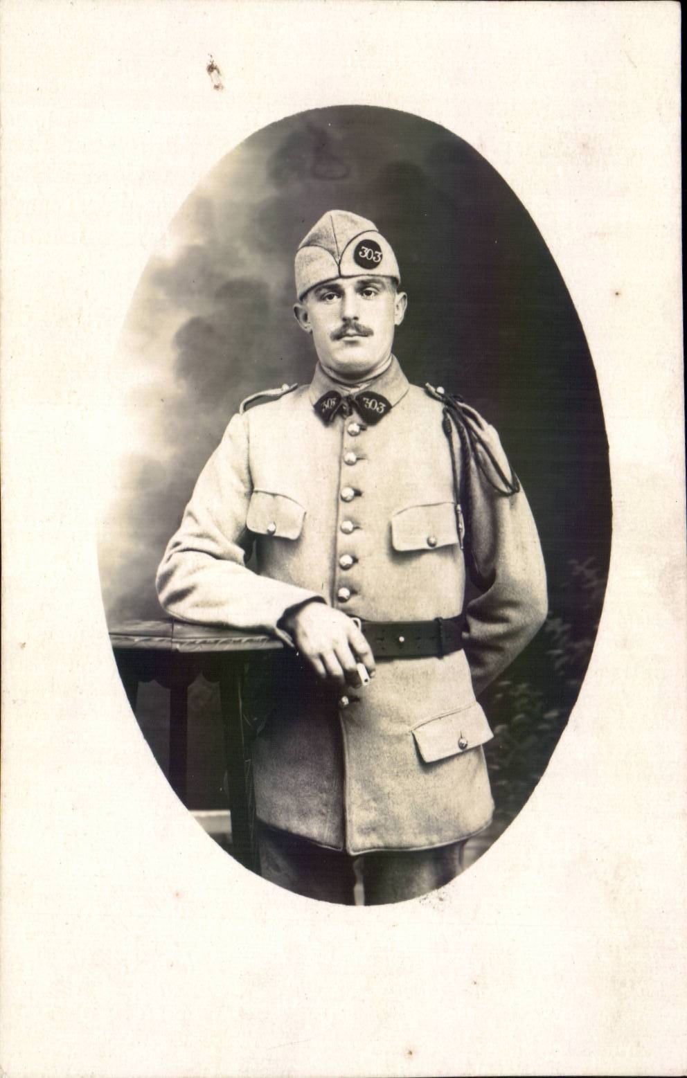 Real photo Militaria Soldier regiment 303