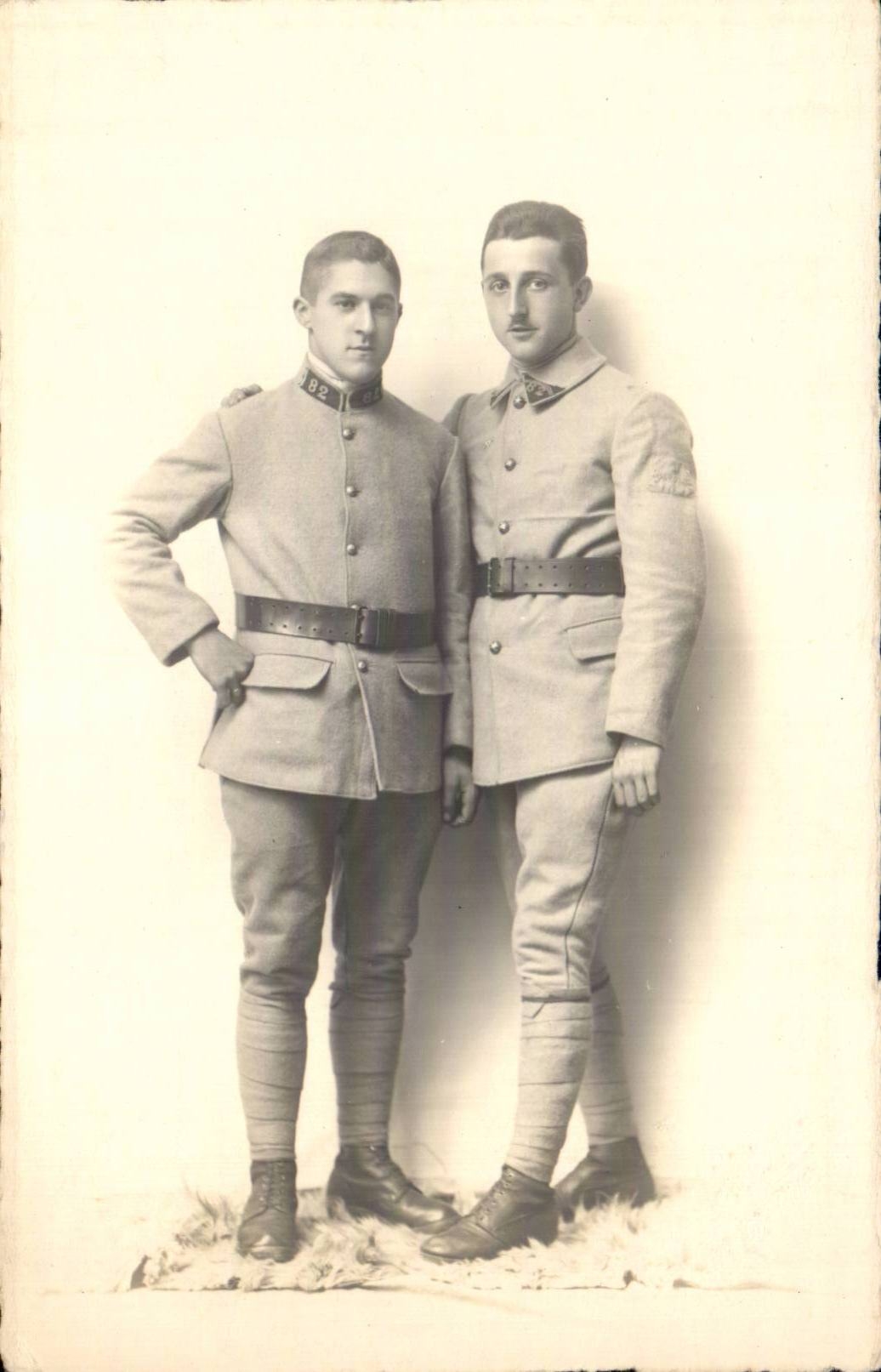 Real photo Militaria Soldiers