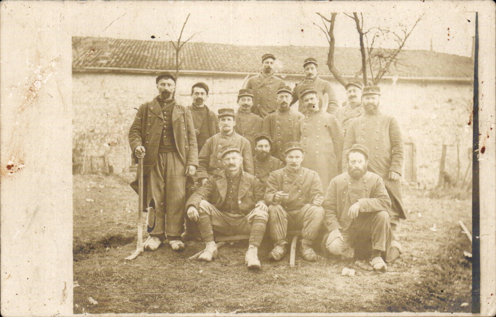 Real photo Militaria Soldiers