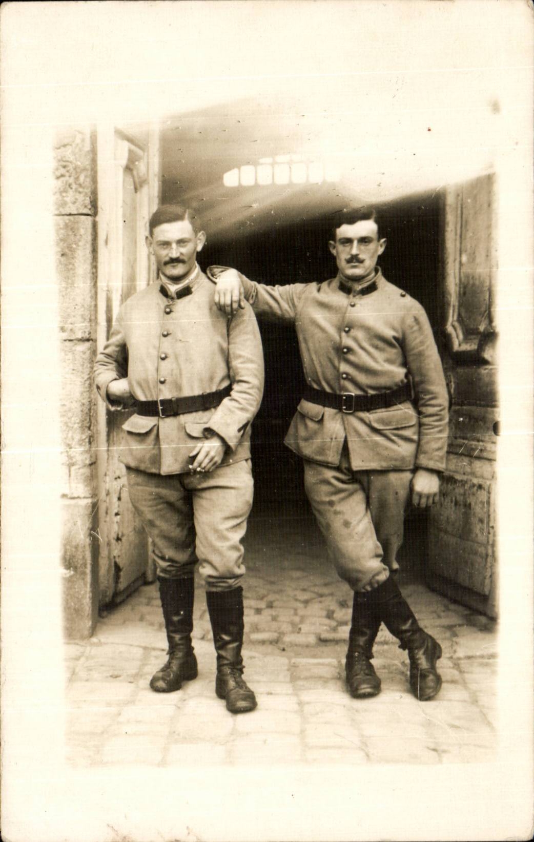 Real photo Militaria Soldiers