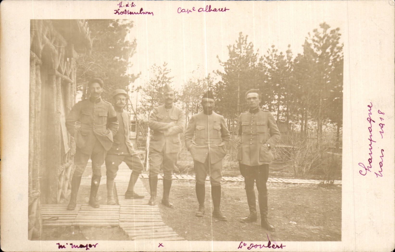 Real photo Militaria Soldiers