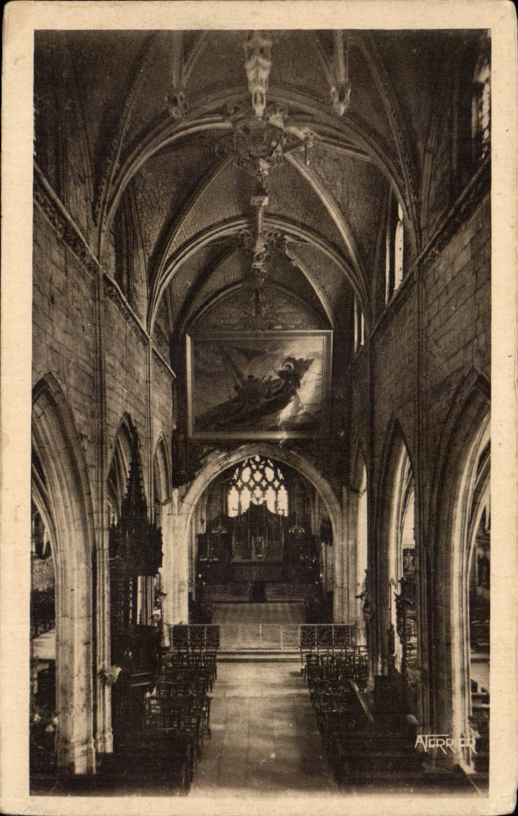 CPA Interior Treport of the church