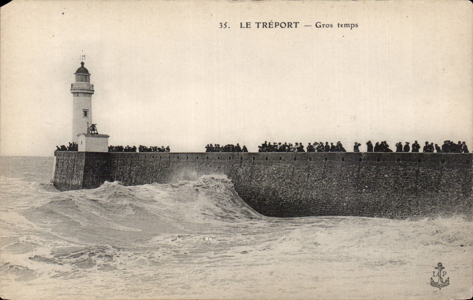CPA Treport Lighthouse heavy weather