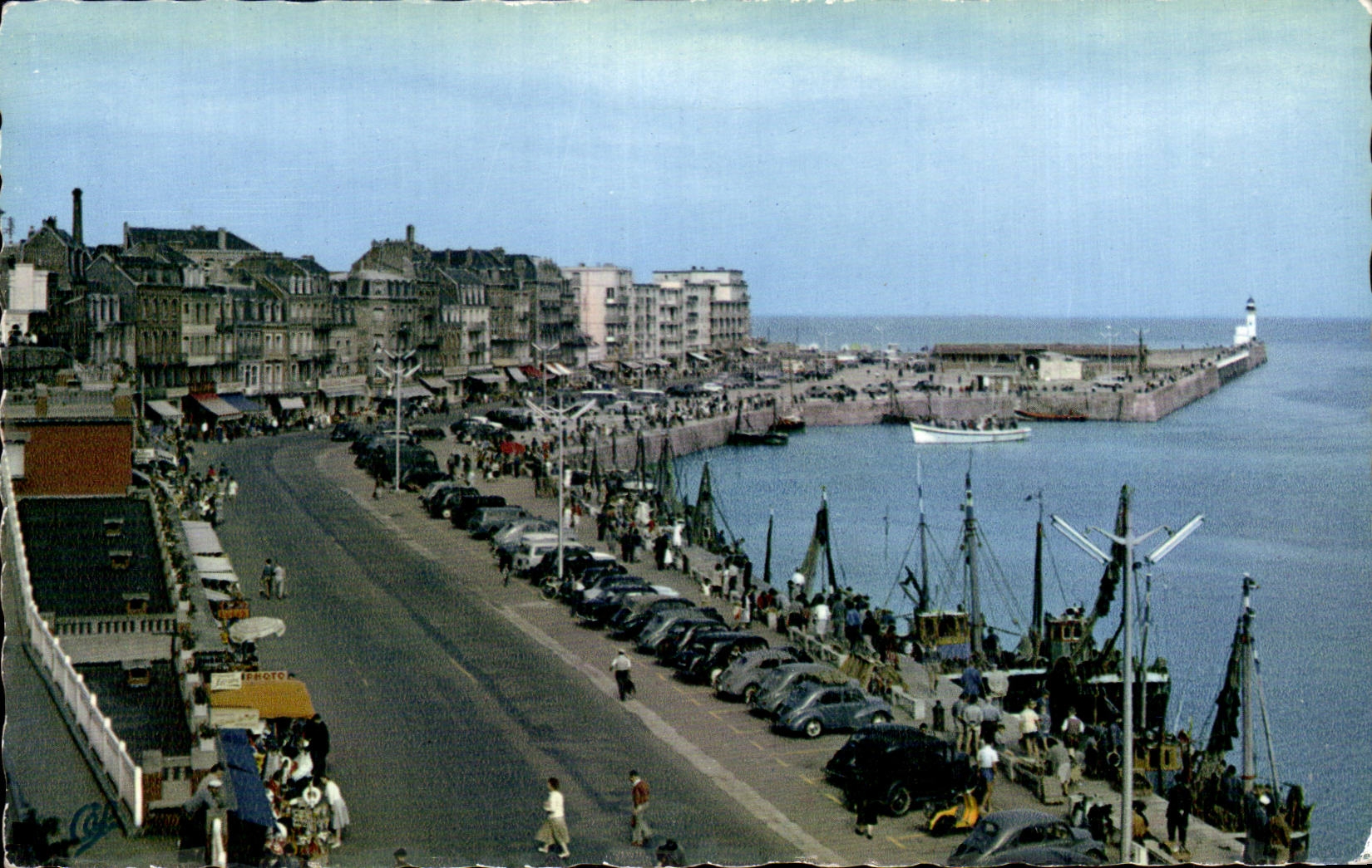 Entrada de CPA Treport del puerto