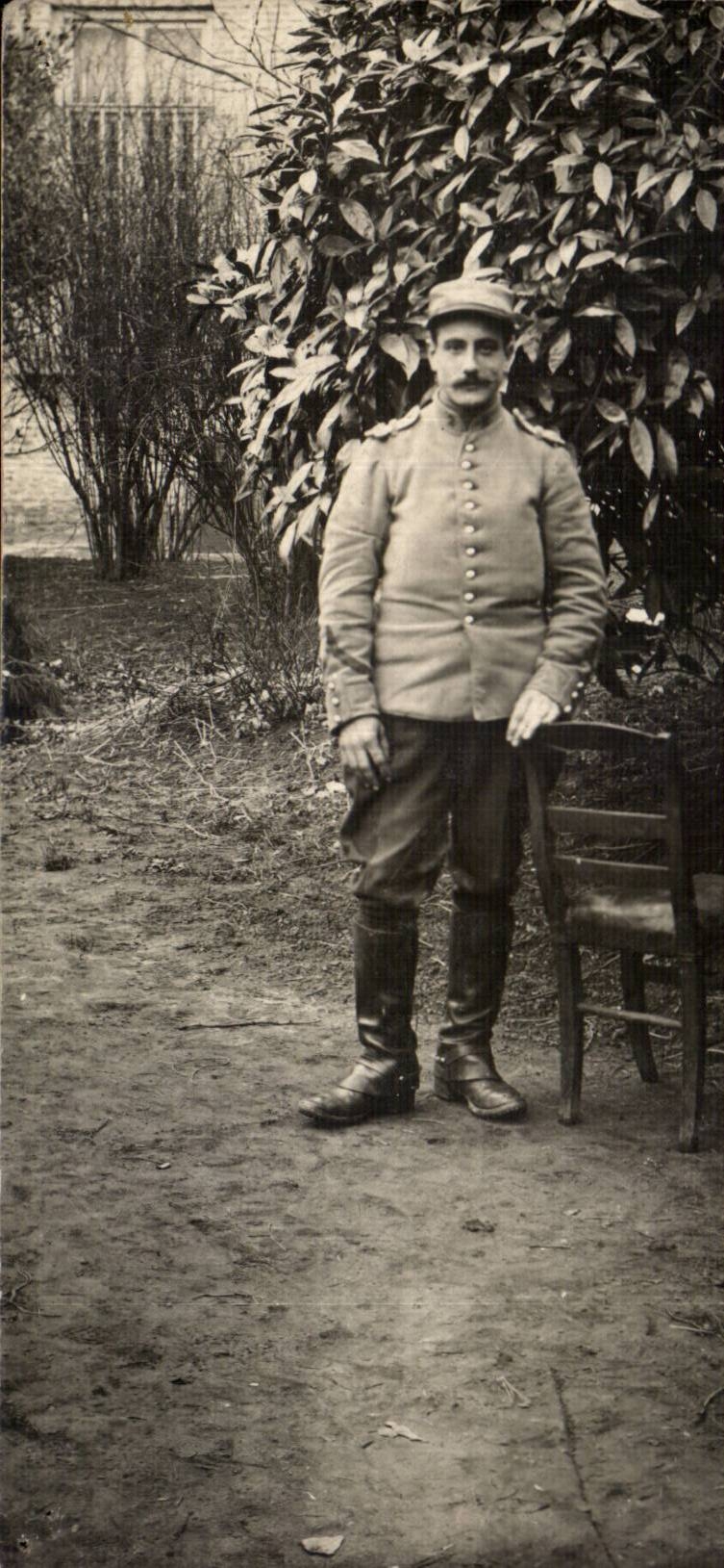 CPA Real photo Militaria Hairy Soldier Mr  Robert Cleret