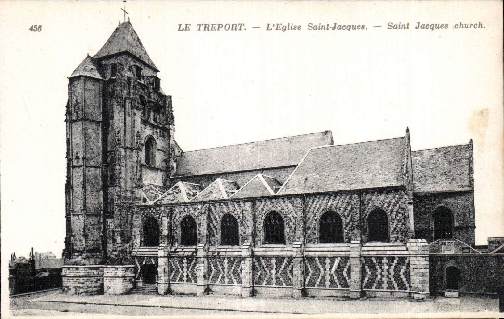 CPA Treport el santo Jacques de la iglesia