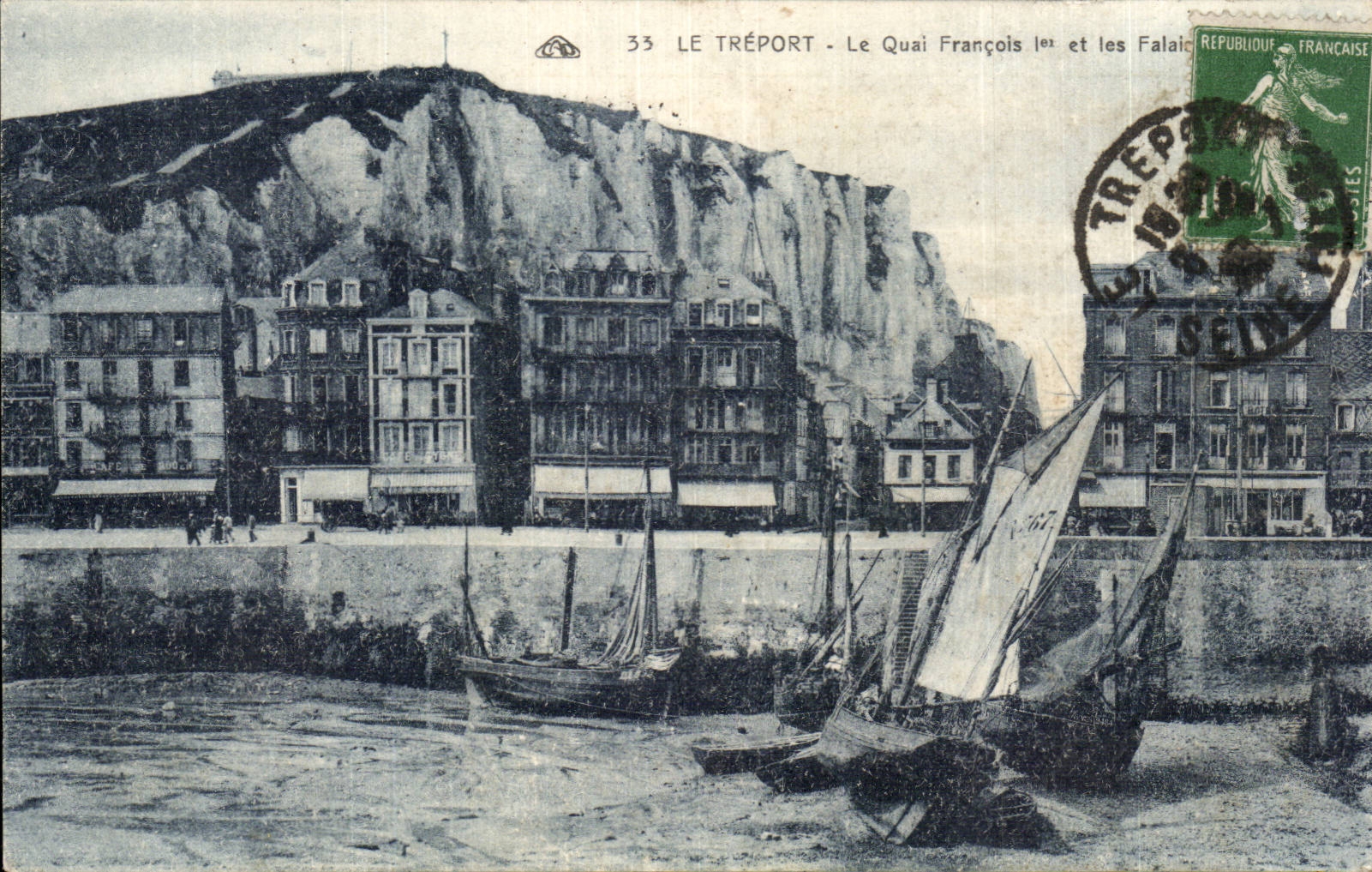 Muelle 1r de CPA Treport Le François y acantilados