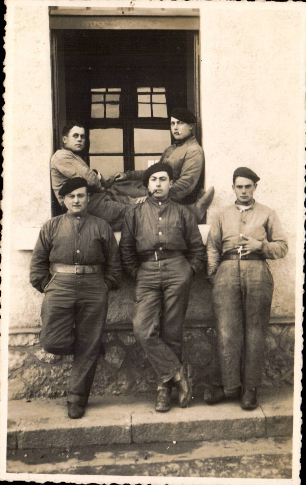 Real photo Militaria Regiment