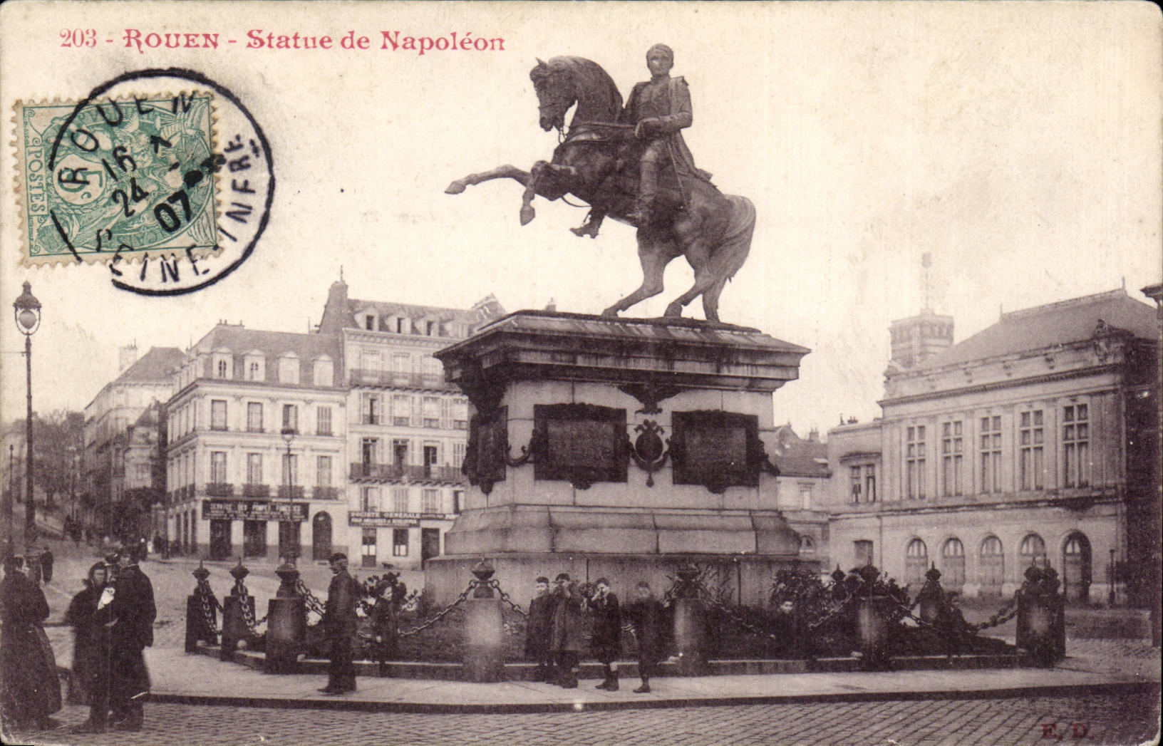 CPA Rouen Statue of Napoleon 1st