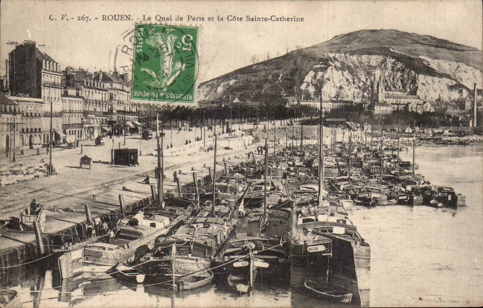CPA Rouen Le quay of Paris and the Dimension Sainte Catherine